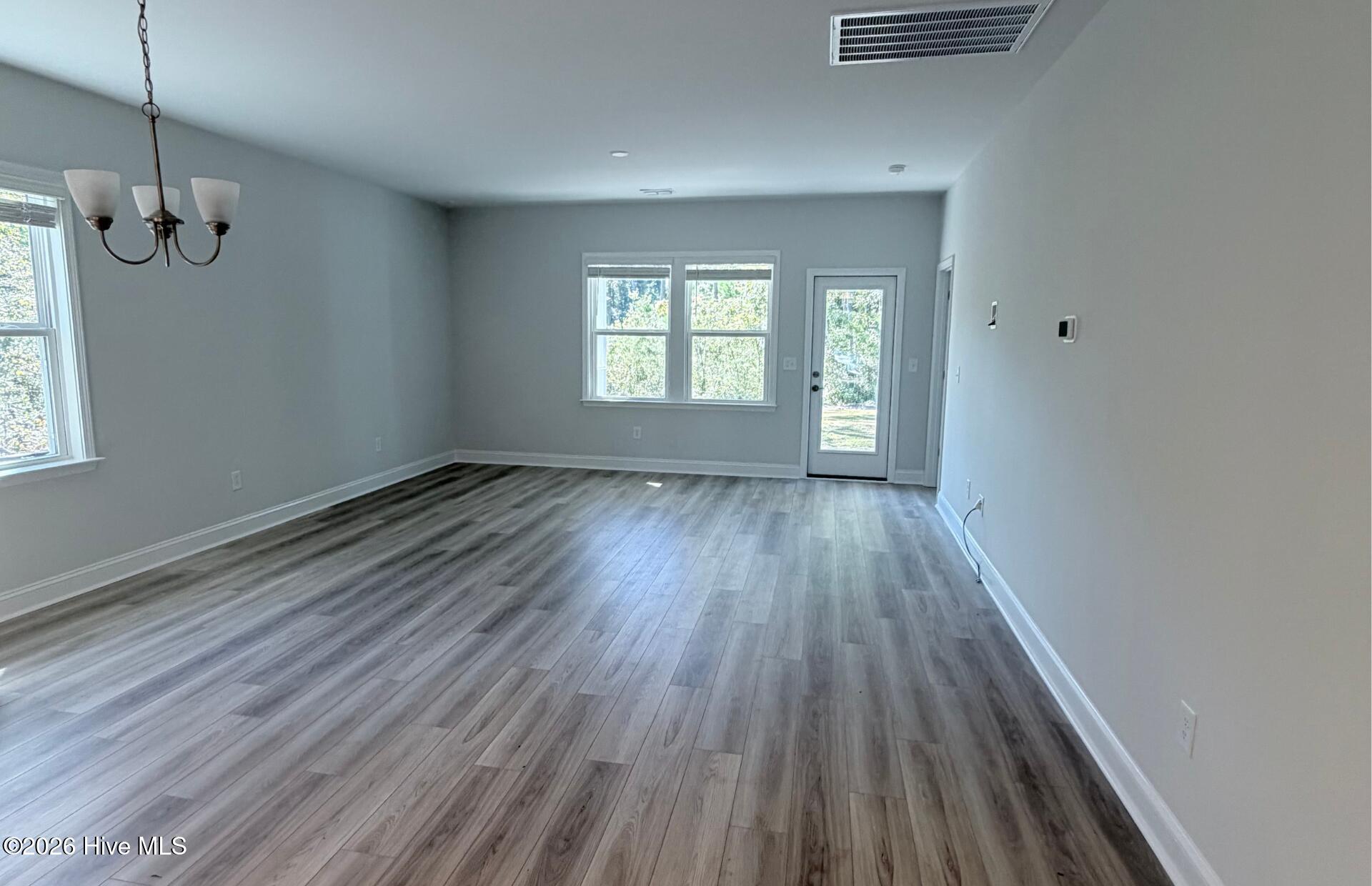 1114 River Marsh Path Se Property Photo 6