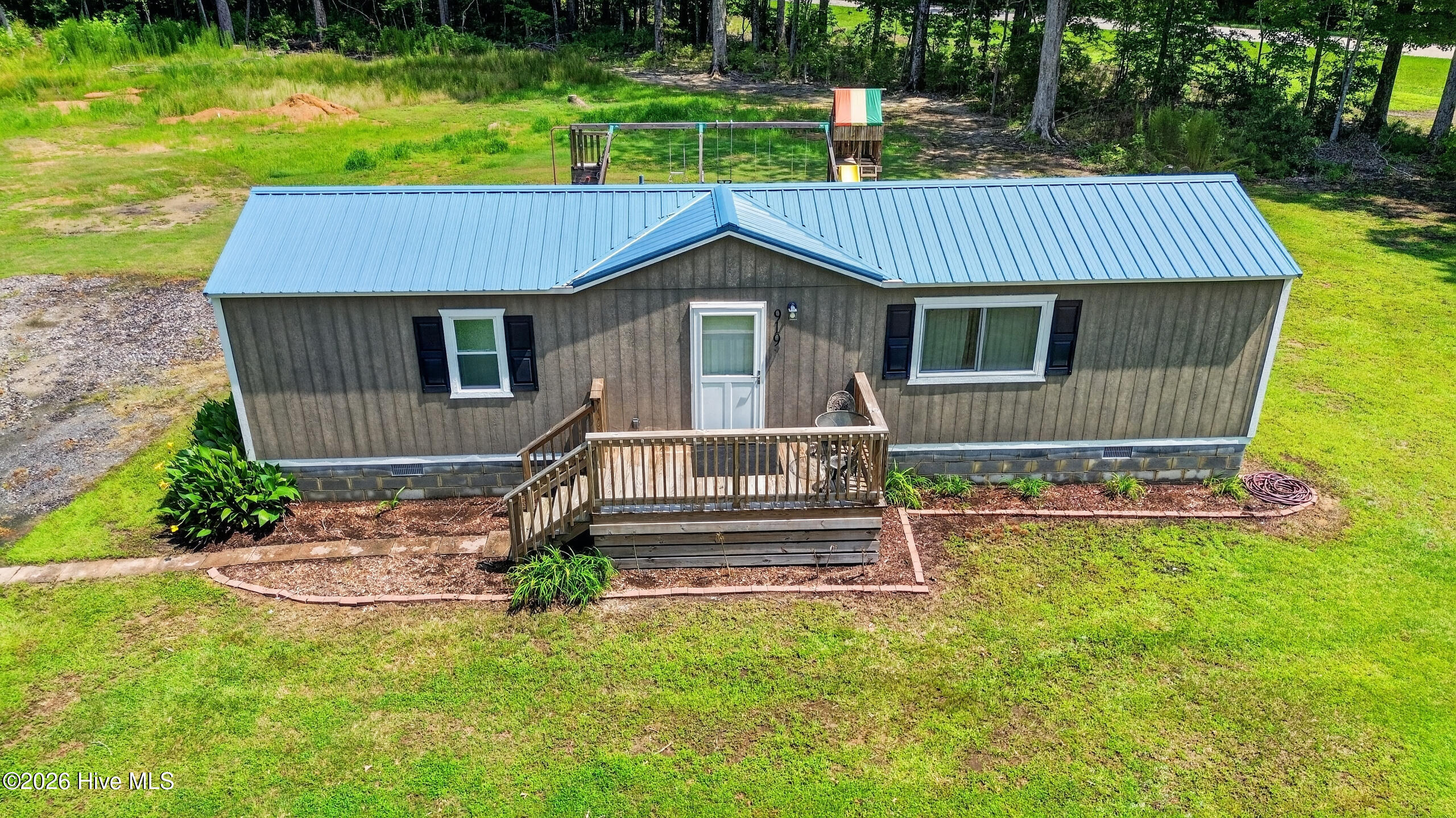 919 Haughton Road Property Photo 1