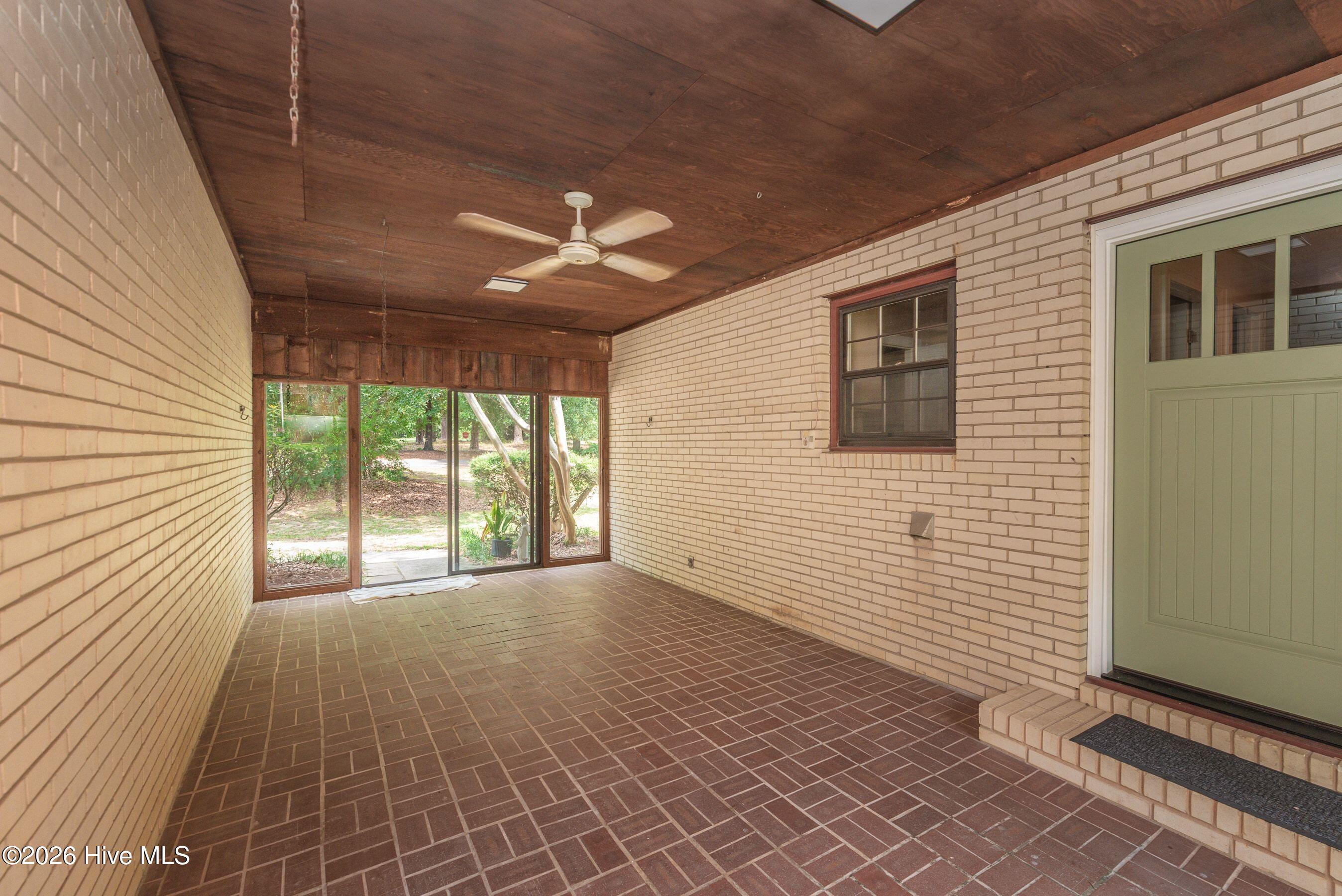 701 Meyers Street Property Photo 57