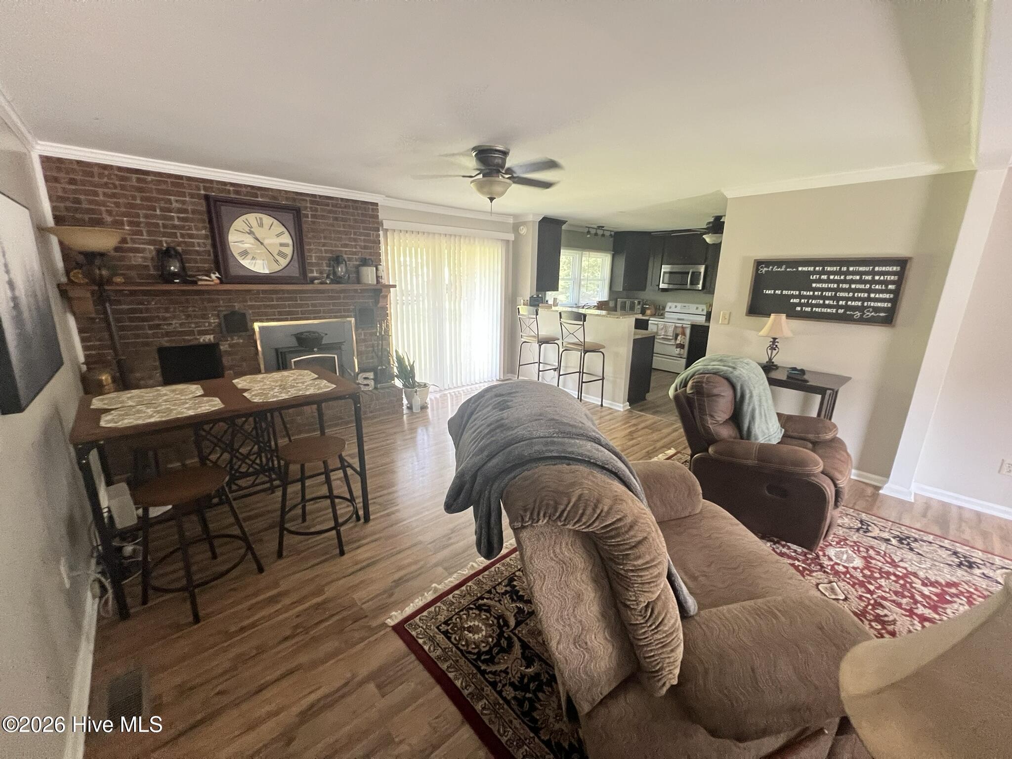 197 Hillcrest Drive Property Photo 12