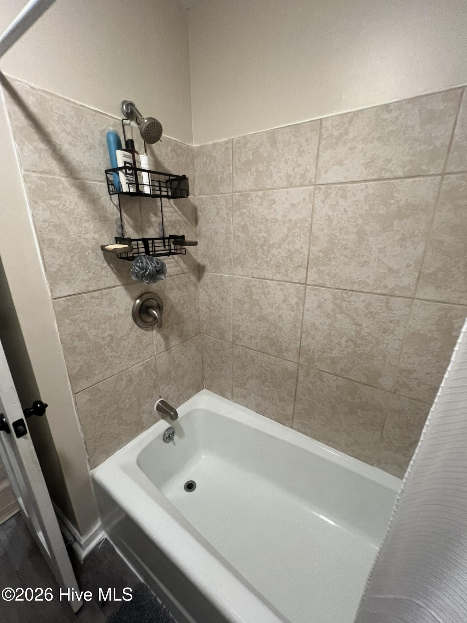 197 Hillcrest Drive Property Photo 24