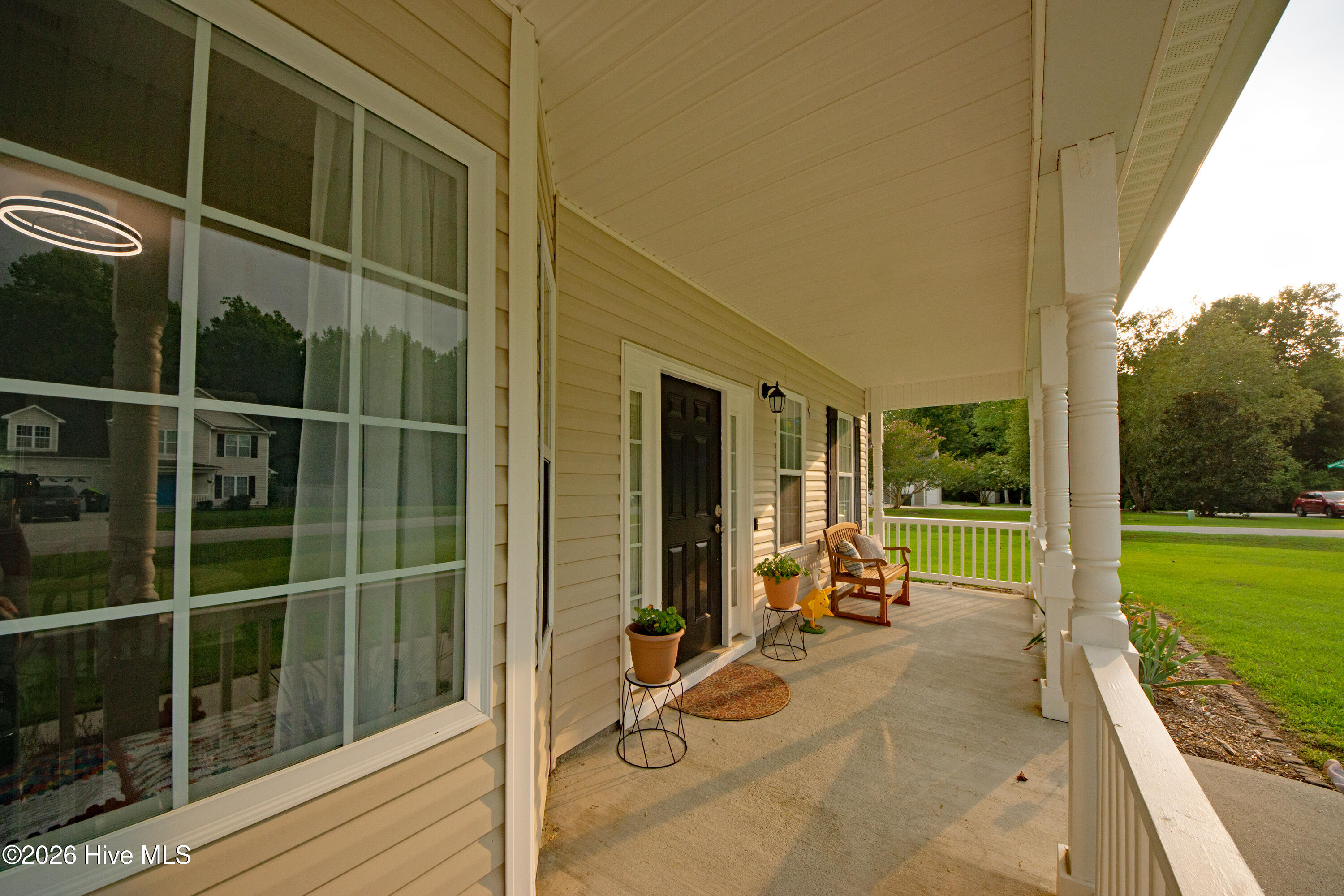 104 Spring Leaf Lane Property Photo 12