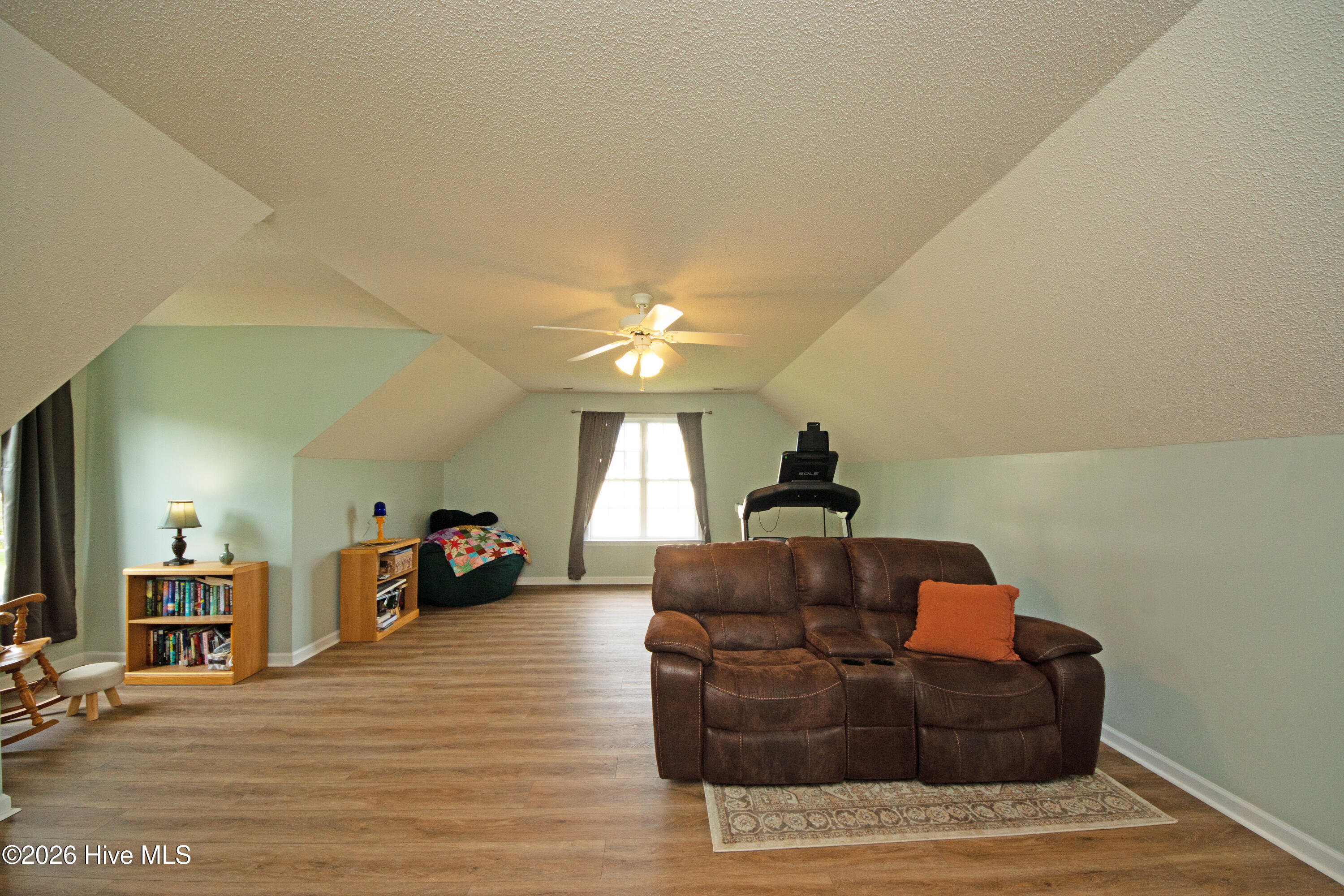 104 Spring Leaf Lane Property Photo 26