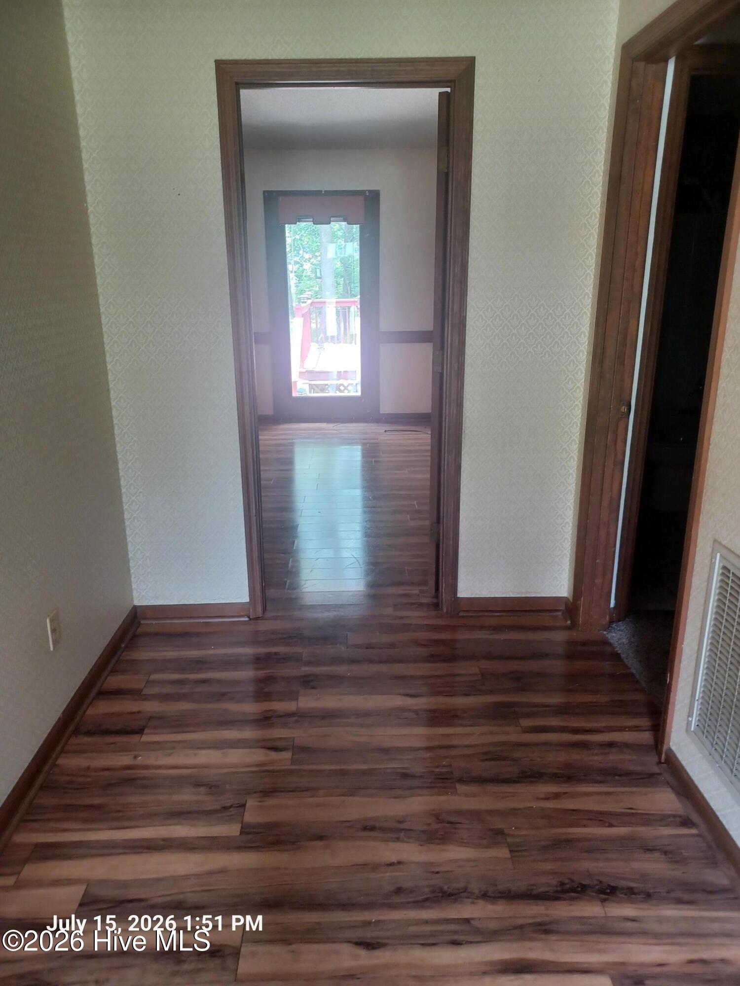 1609 Munroe Lane Property Photo 4