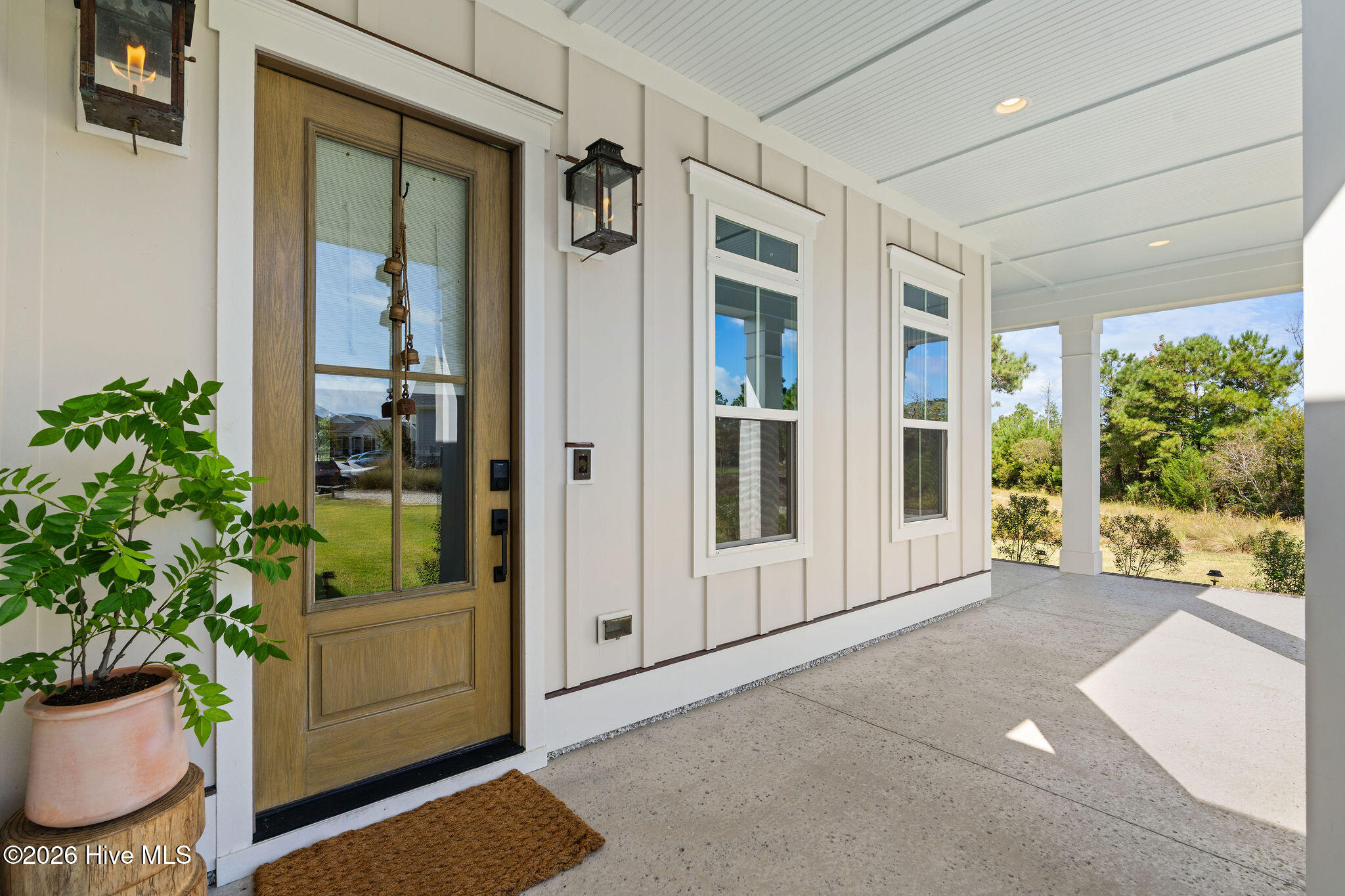 303 Botany Bay Place Property Photo 8