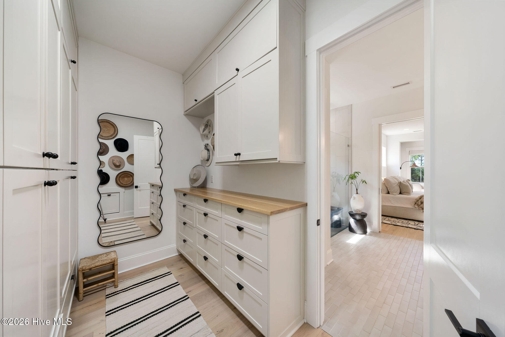 303 Botany Bay Place Property Photo 54