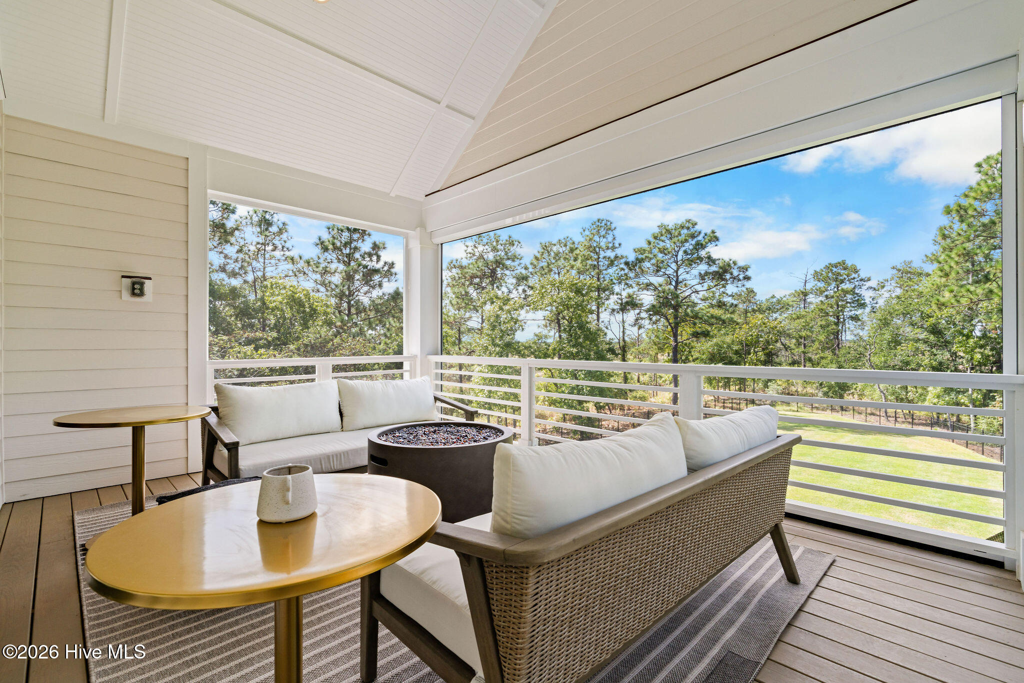 303 Botany Bay Place Property Photo 64