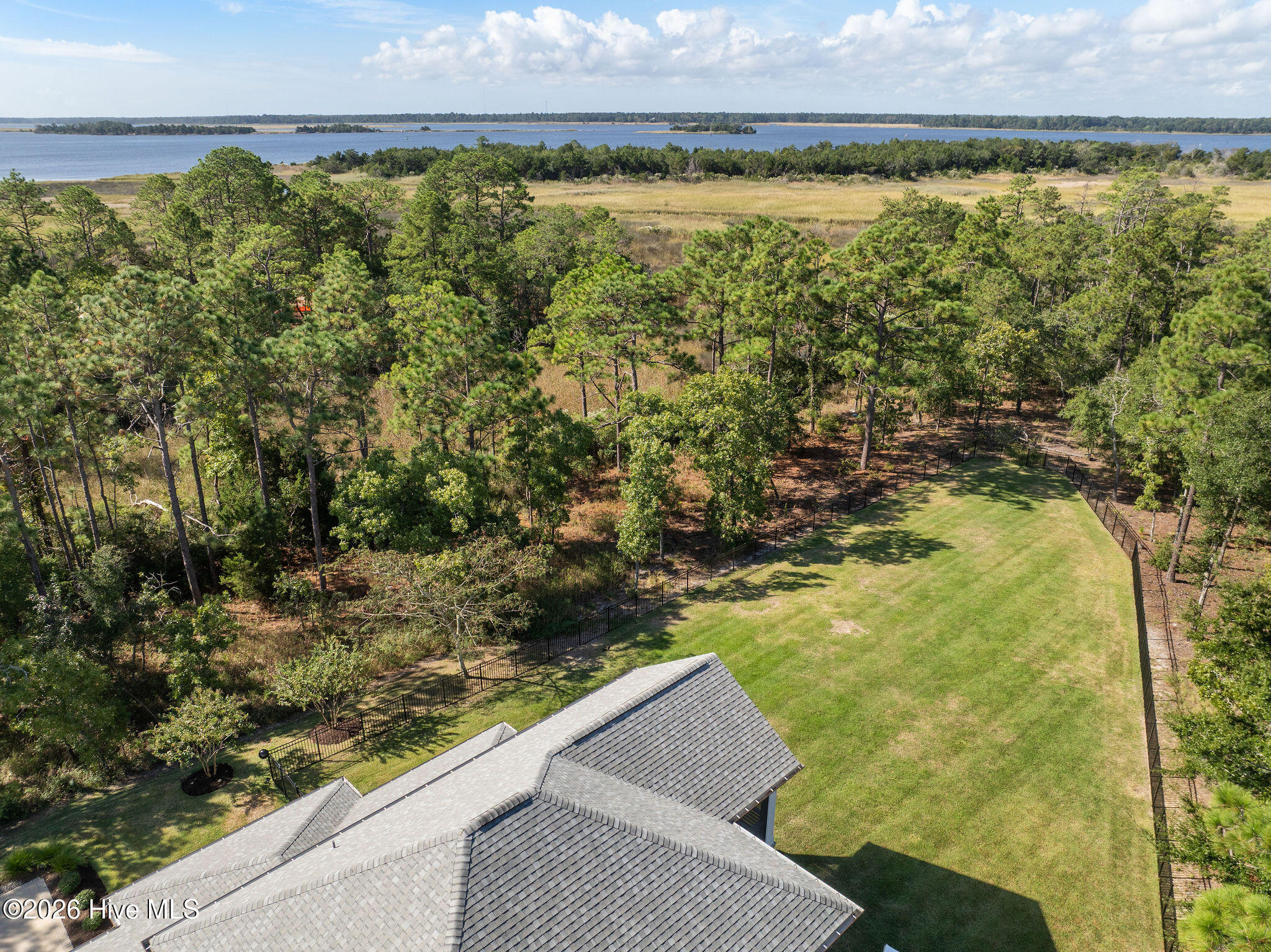 303 Botany Bay Place Property Photo 90