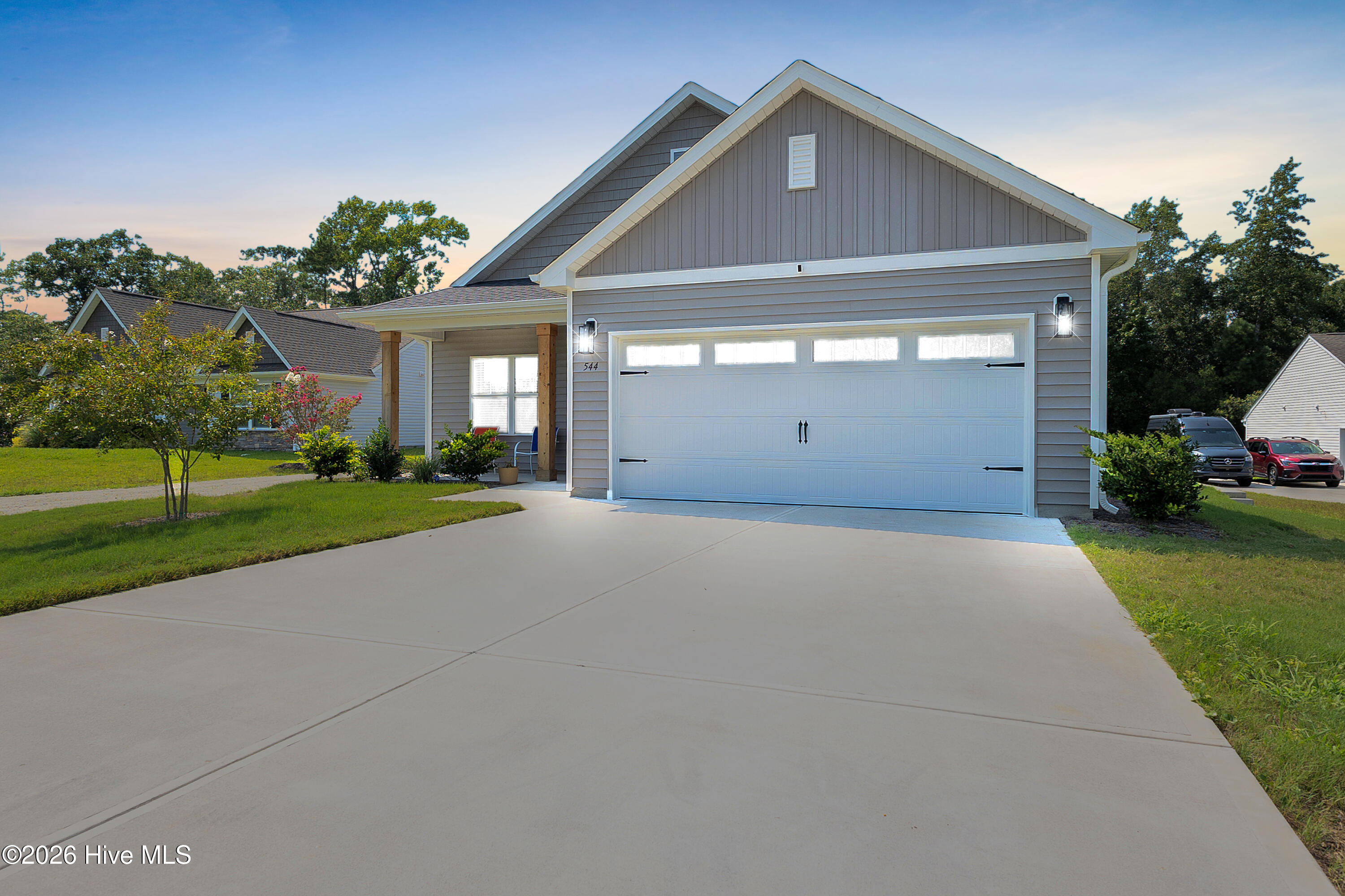 544 Poppleton Drive Property Photo 8