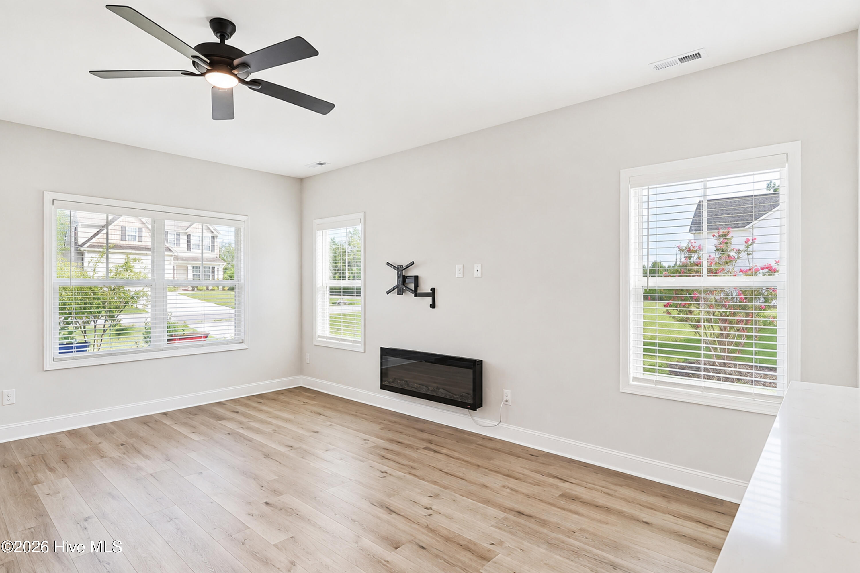 544 Poppleton Drive Property Photo 25