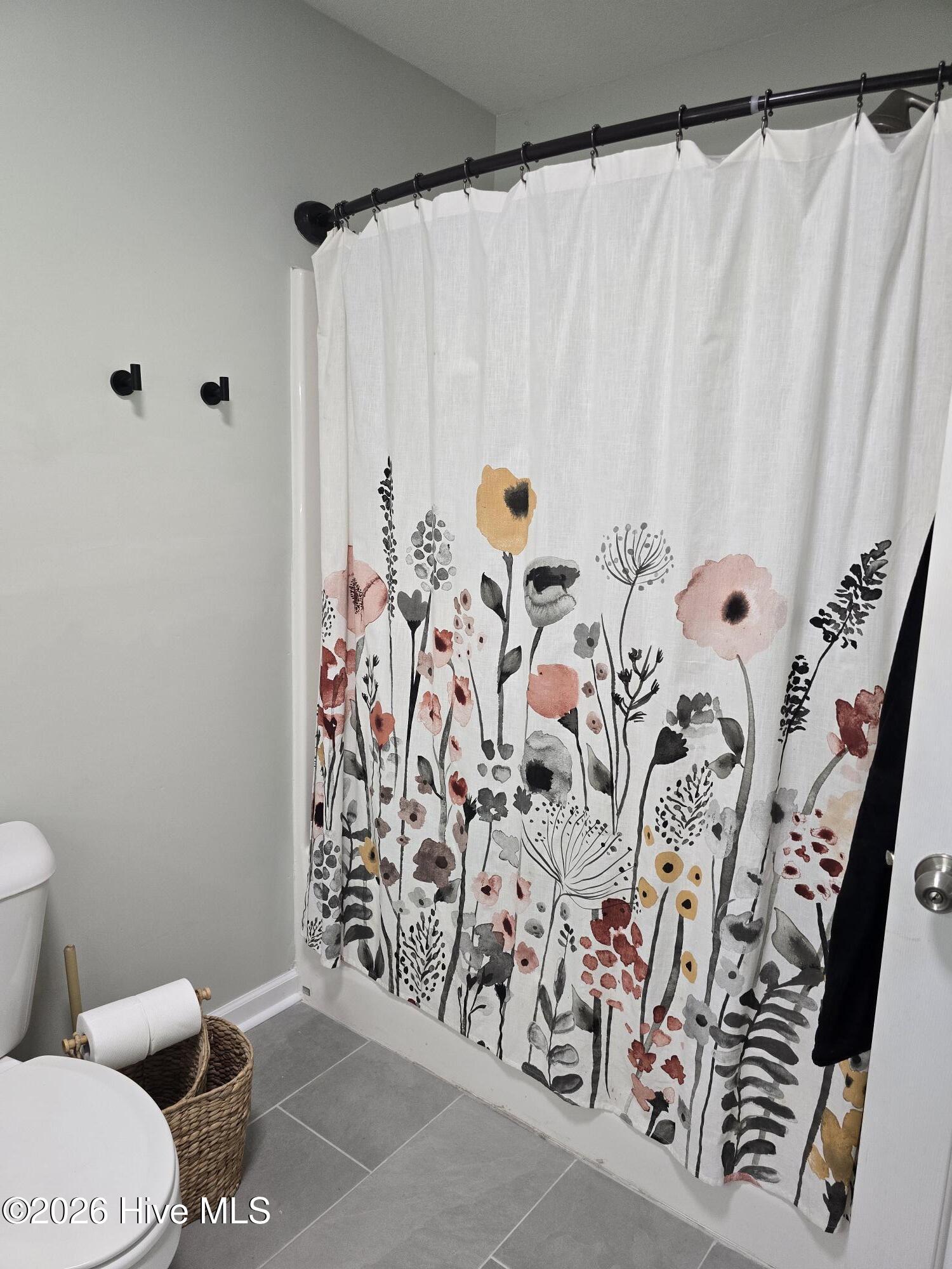 219 Loren Road Property Photo 14