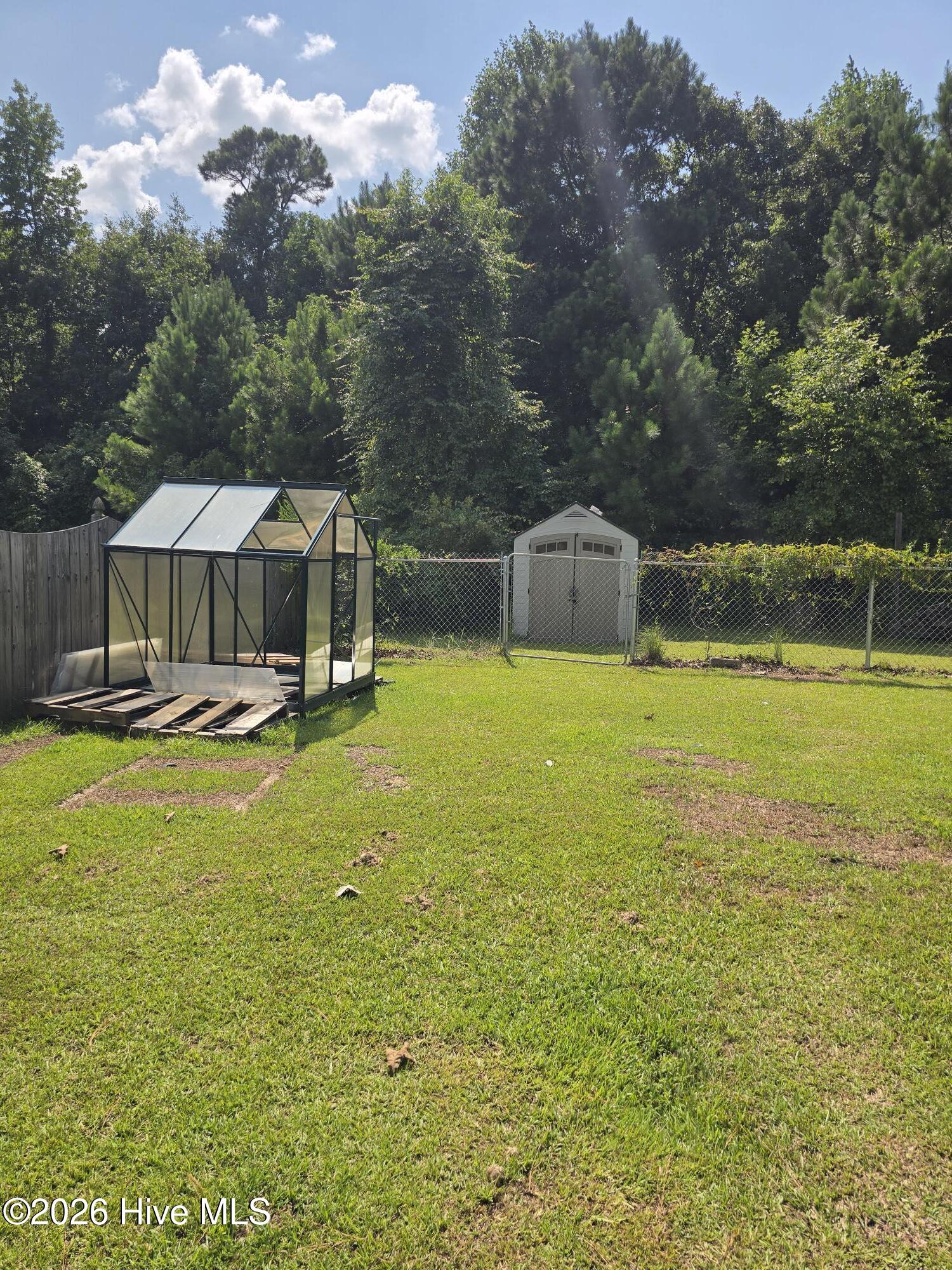 219 Loren Road Property Photo 34