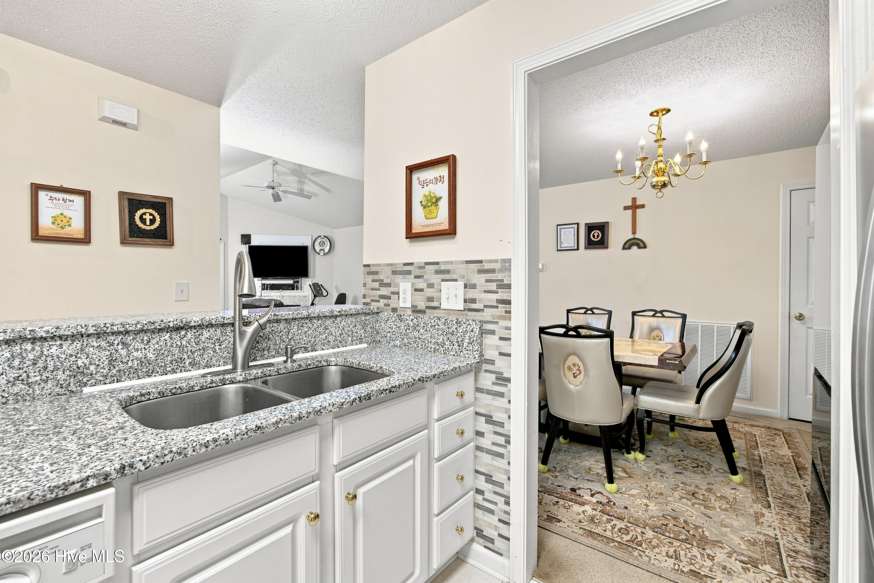 5008 Hunters Trail Unit 15 Property Photo 10