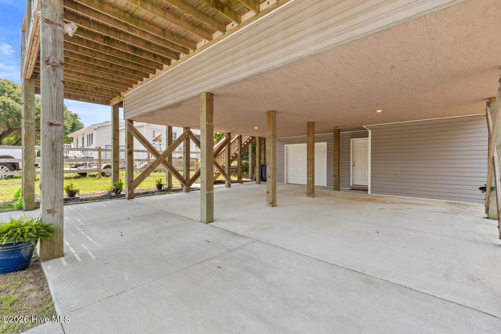 127 Eastview Drive Property Photo 4