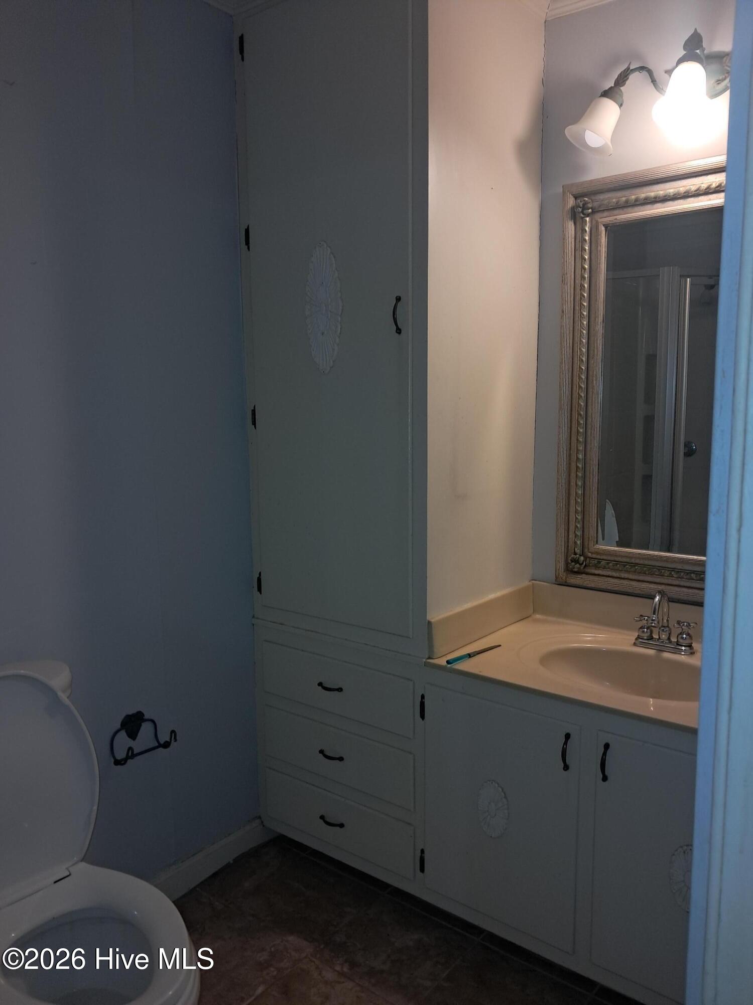 1409 Rhem Street Property Photo 5