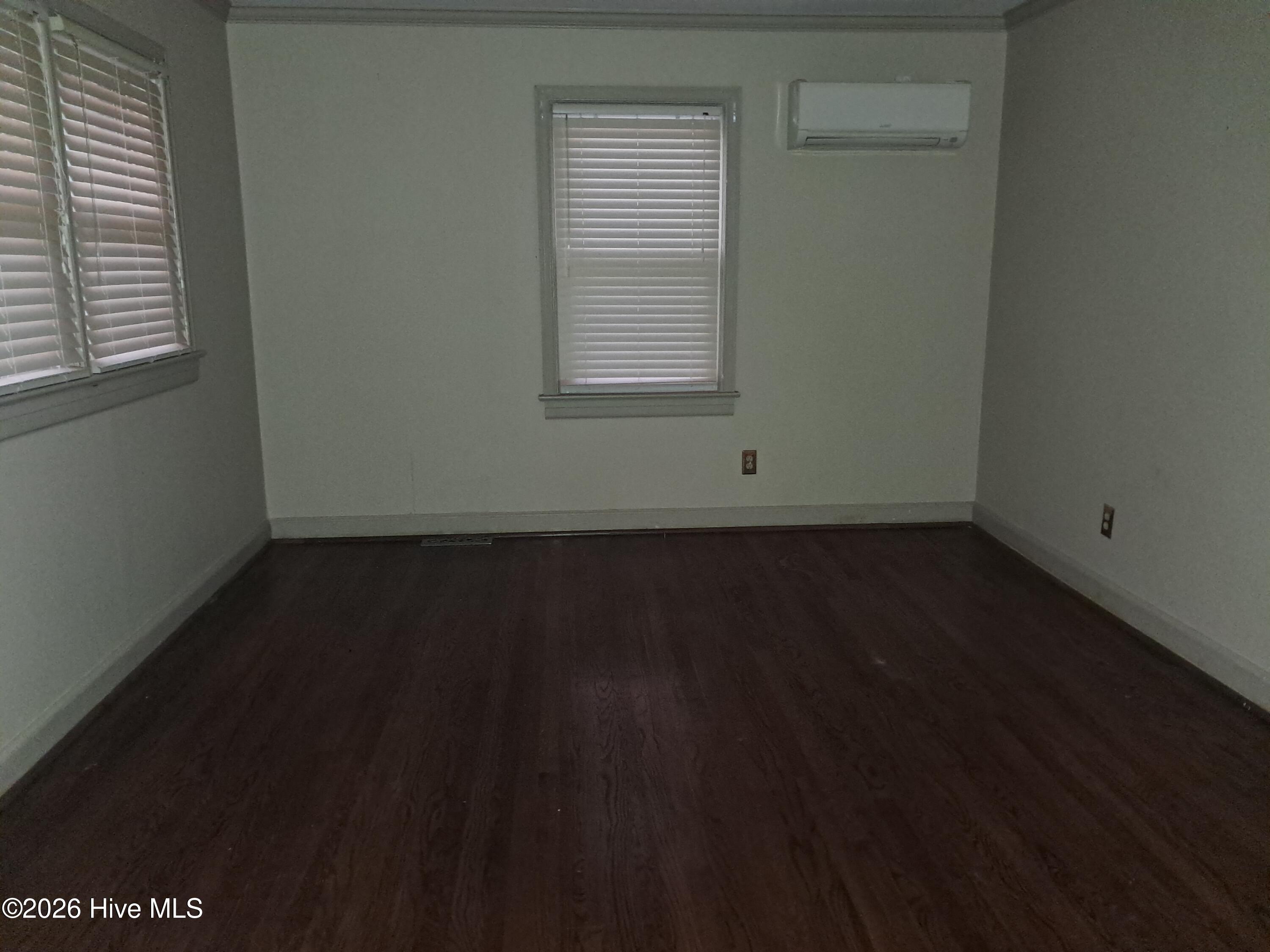 1409 Rhem Street Property Photo 9