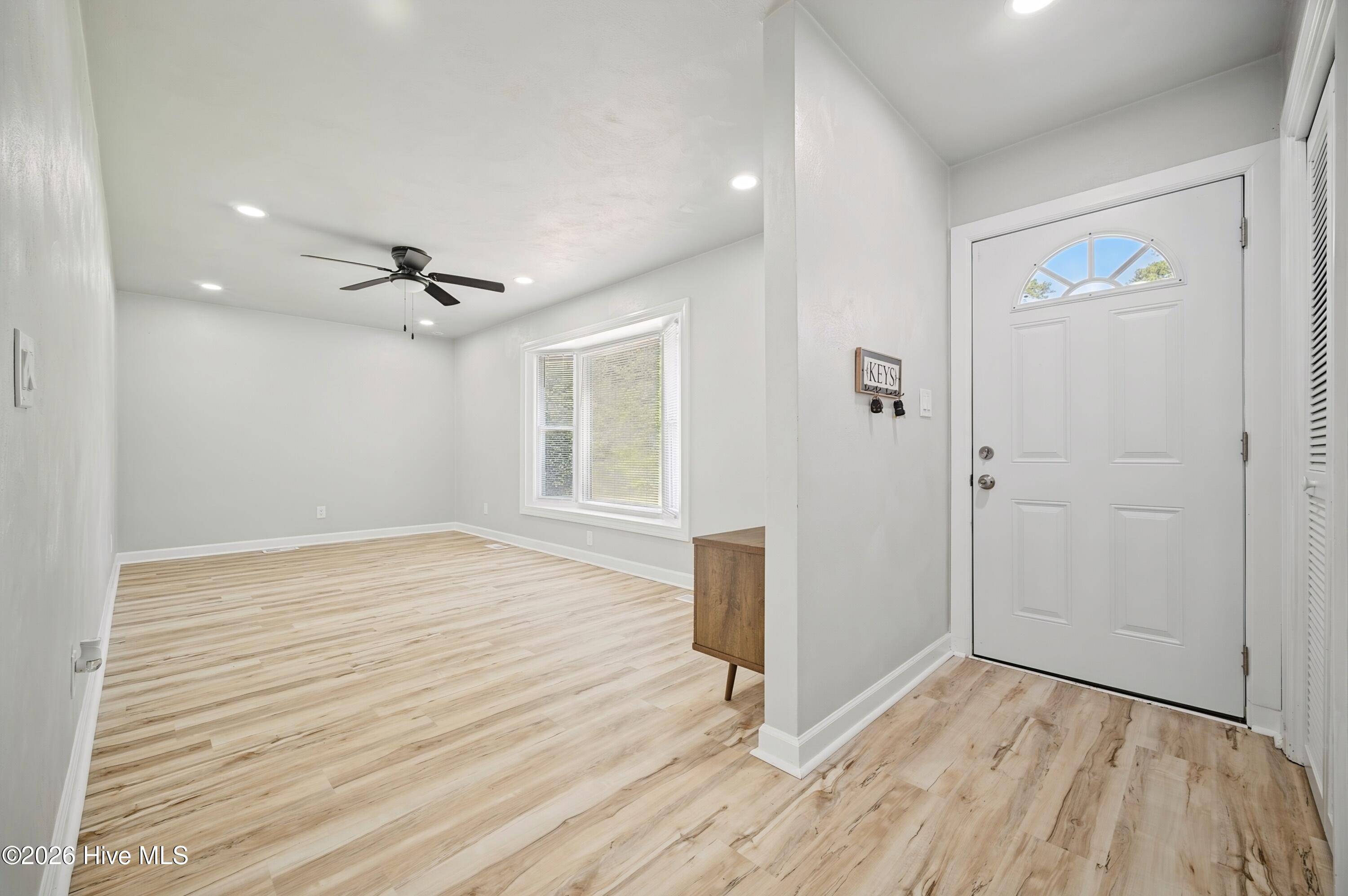 534 White Oak Road Property Photo 16