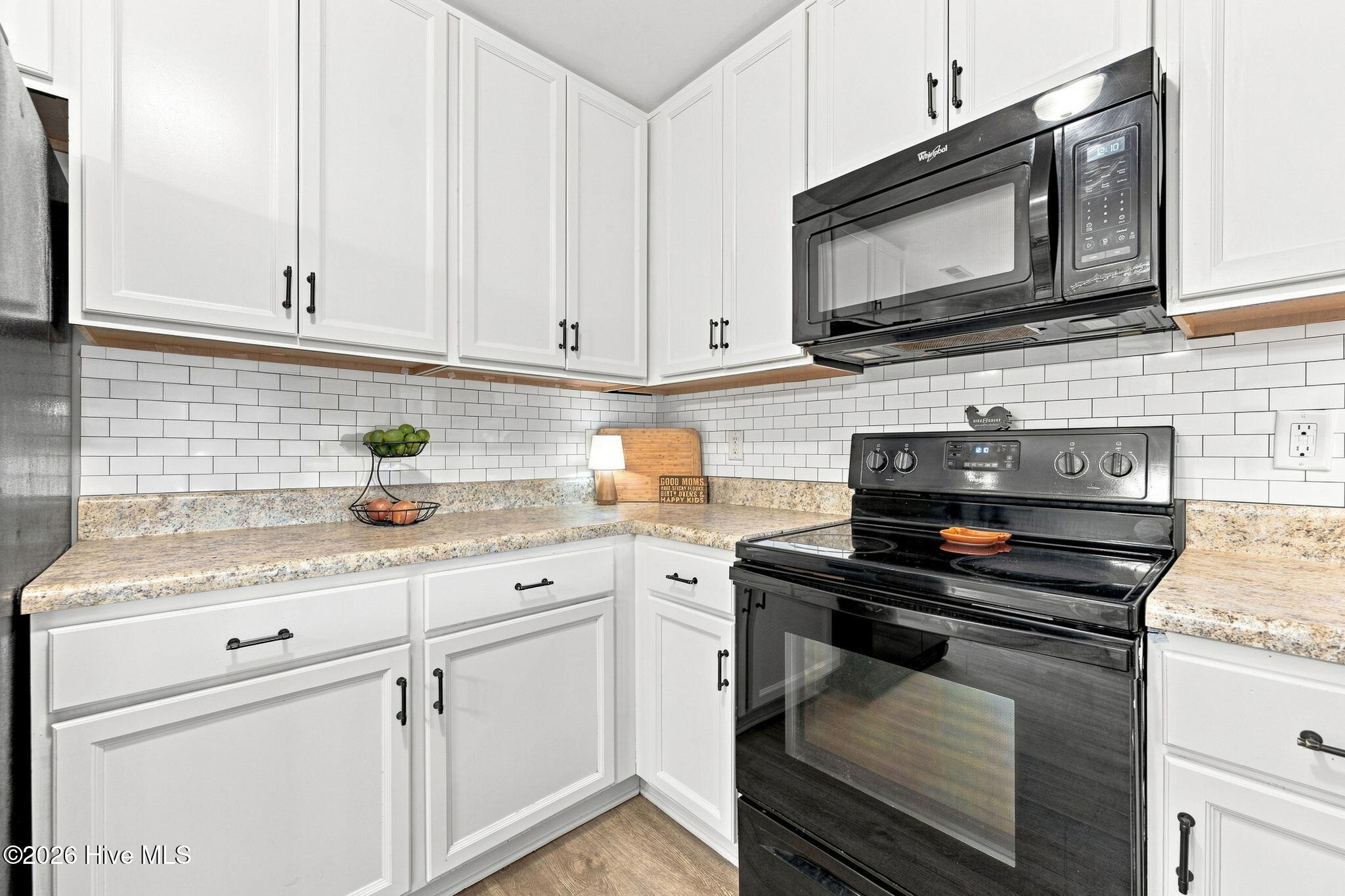 303 Crawford Street Property Photo 19