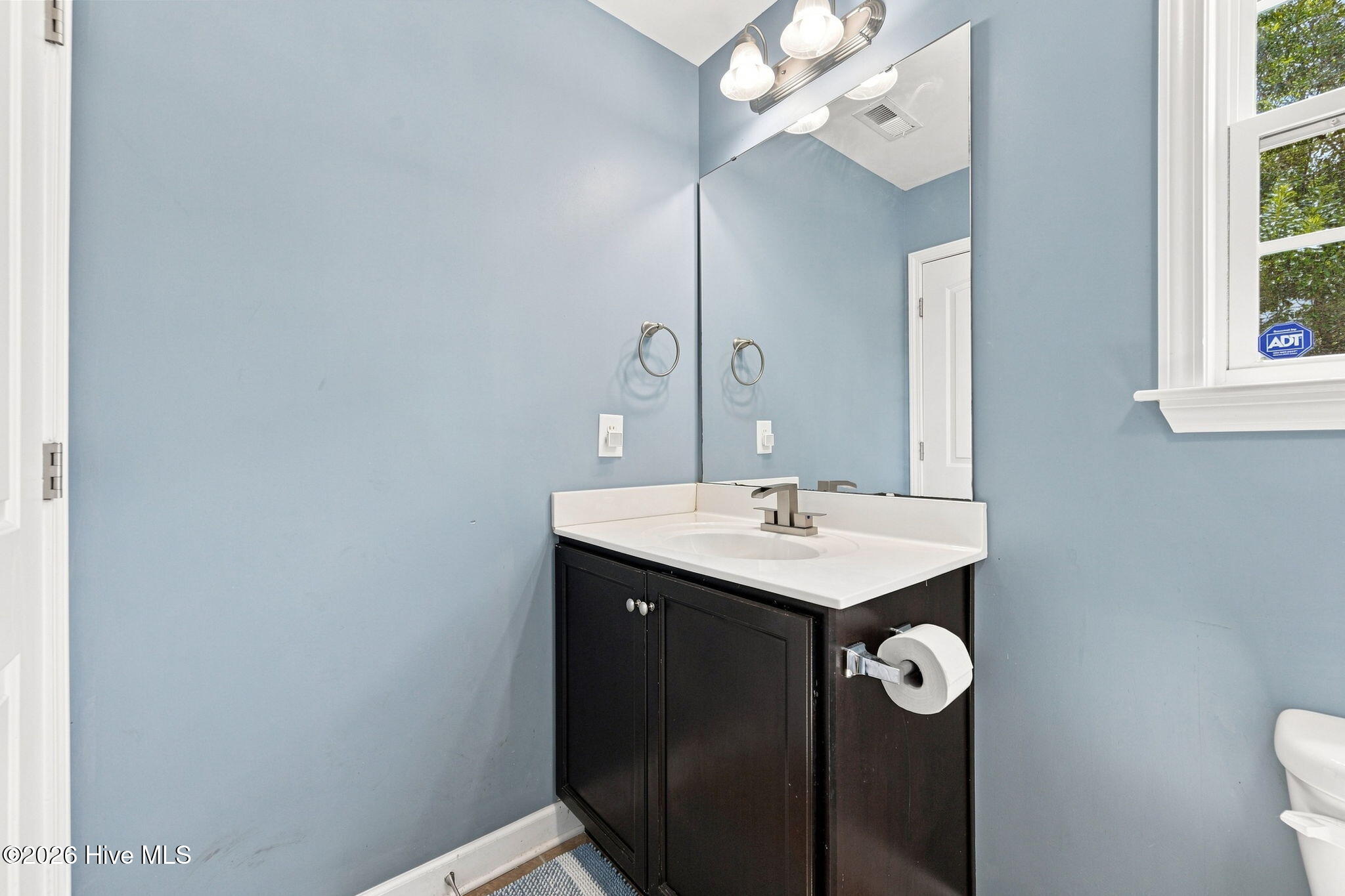 303 Crawford Street Property Photo 28