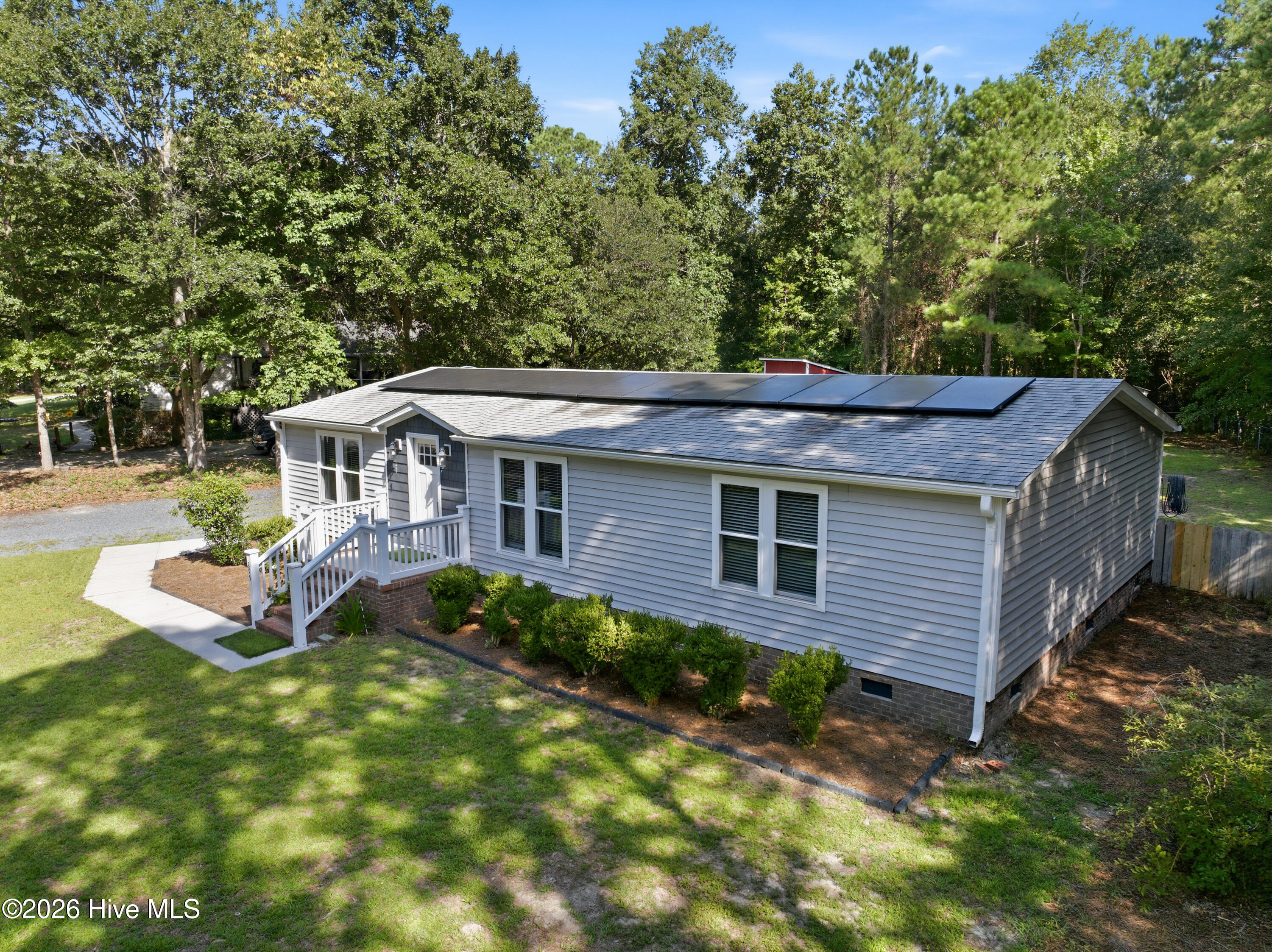 295 Groves Point Circle Property Photo 3