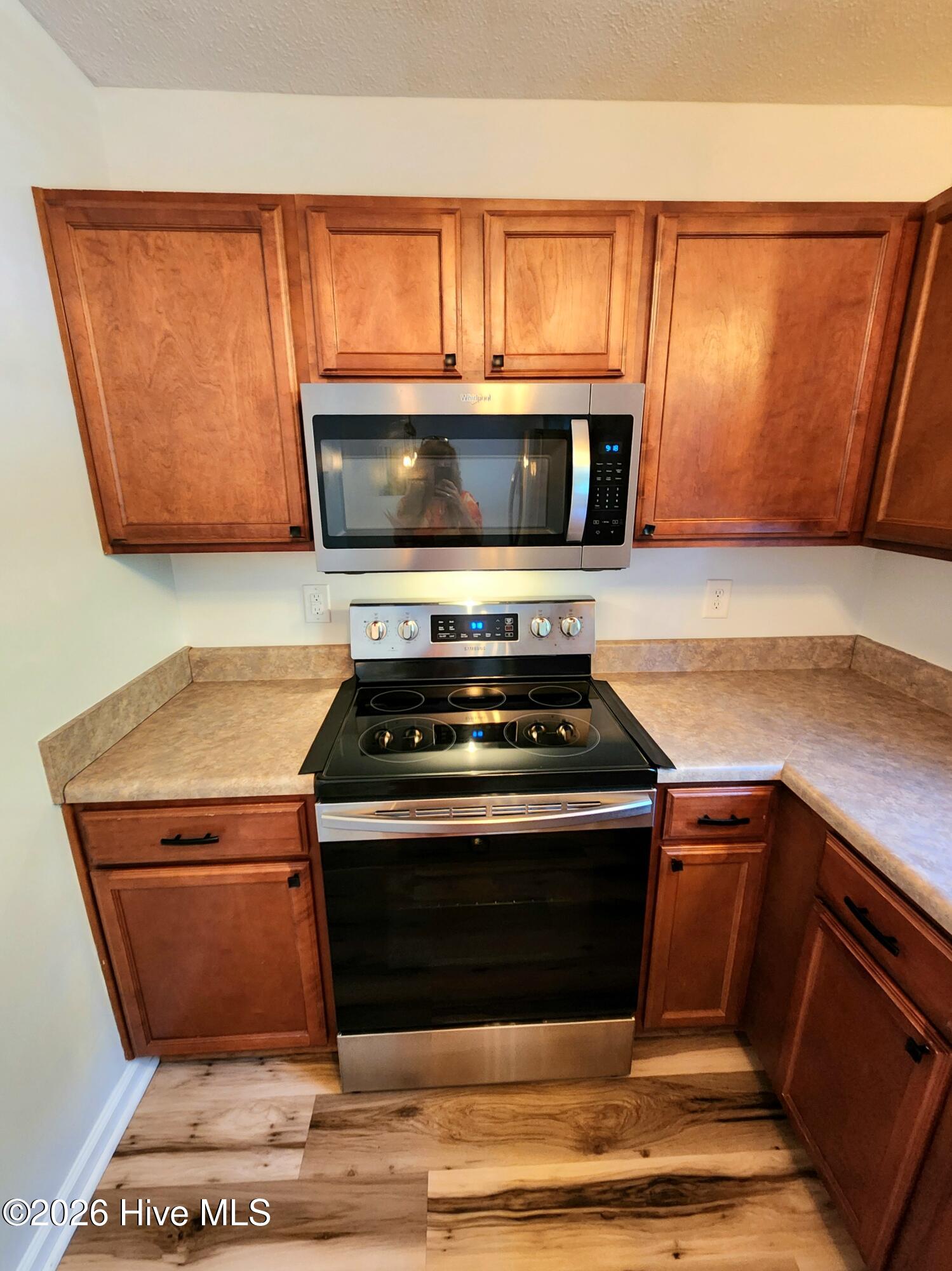 182 Kelly Circle Property Photo 13