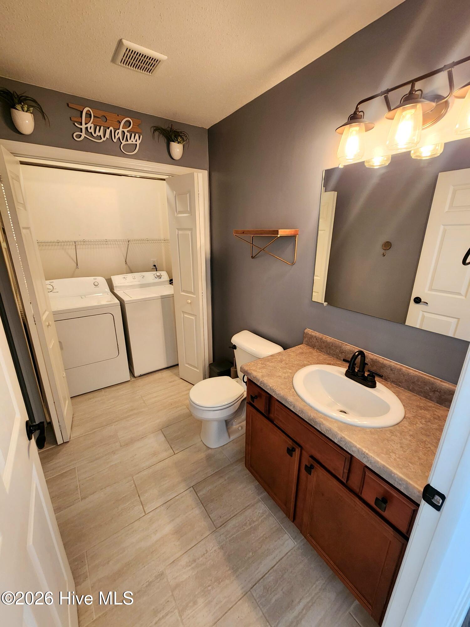 182 Kelly Circle Property Photo 16