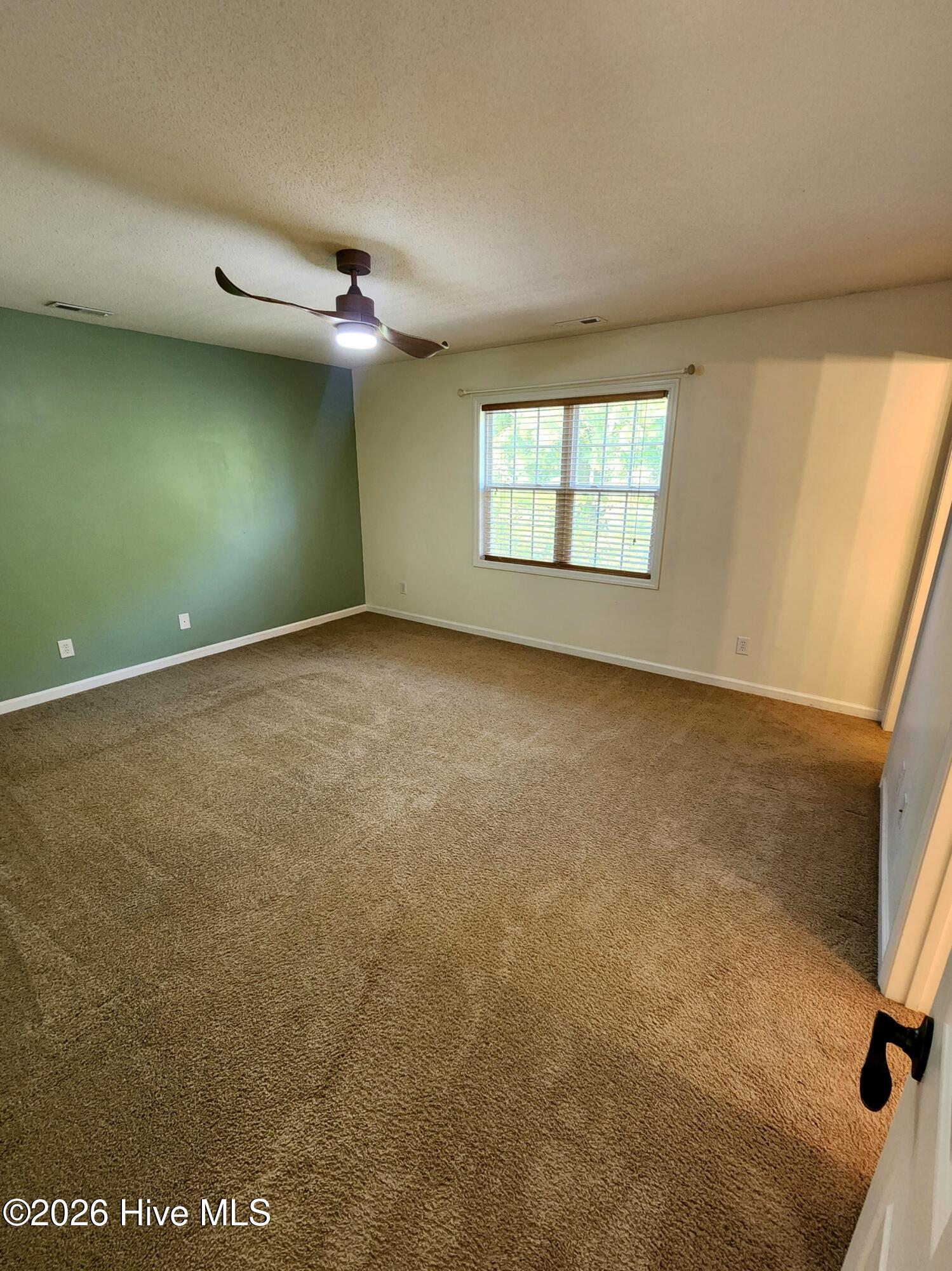 182 Kelly Circle Property Photo 20