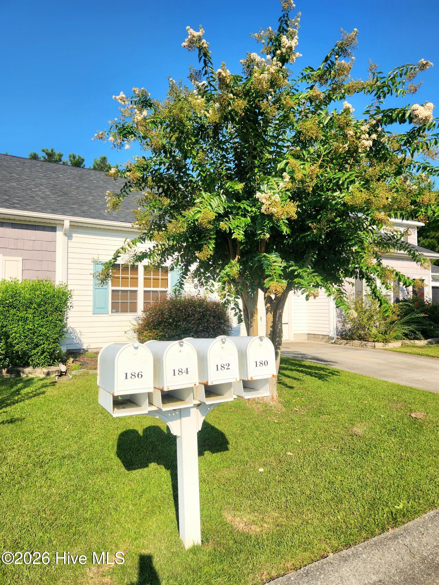 182 Kelly Circle Property Photo 25