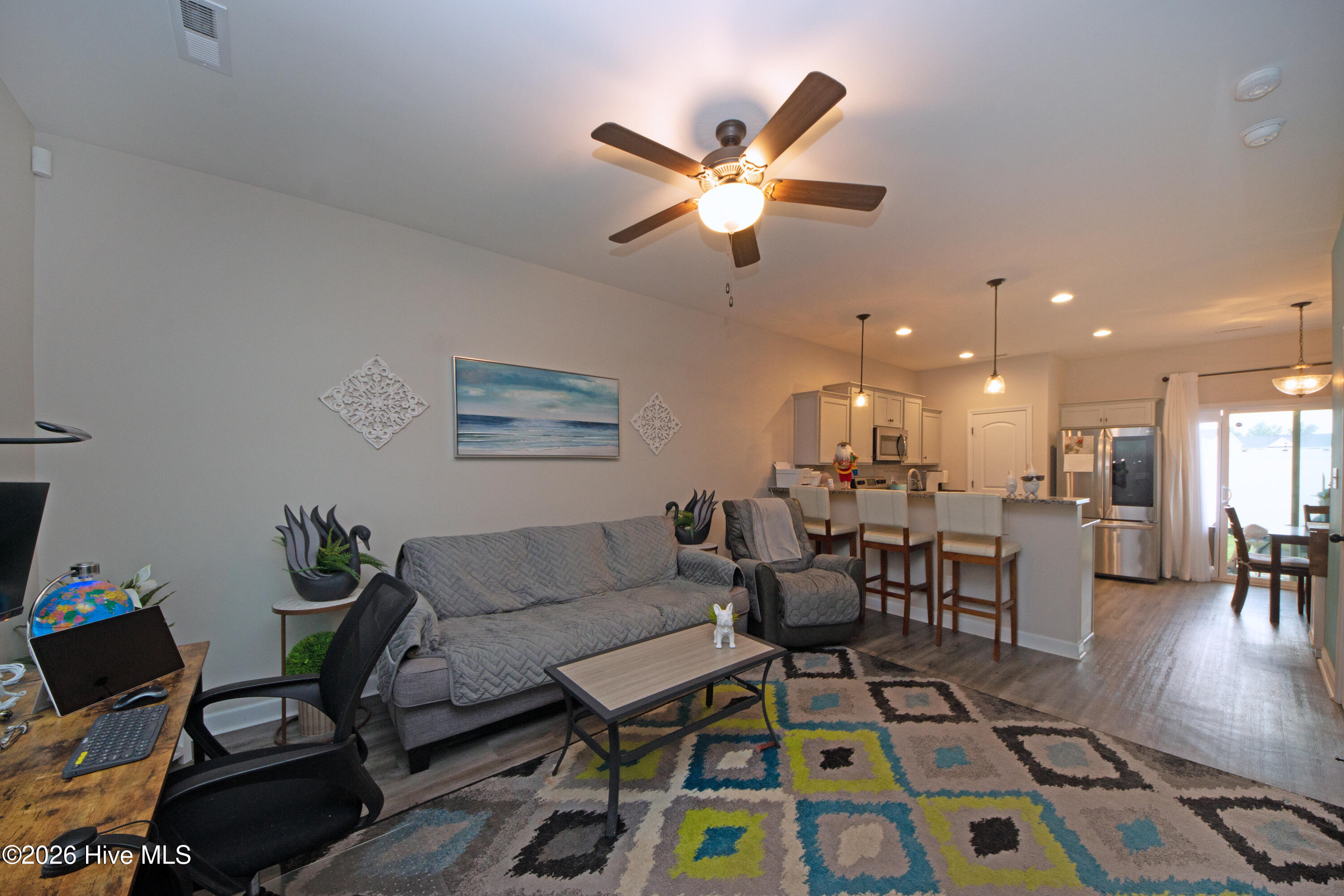 7 Catalina Circle Property Photo 10