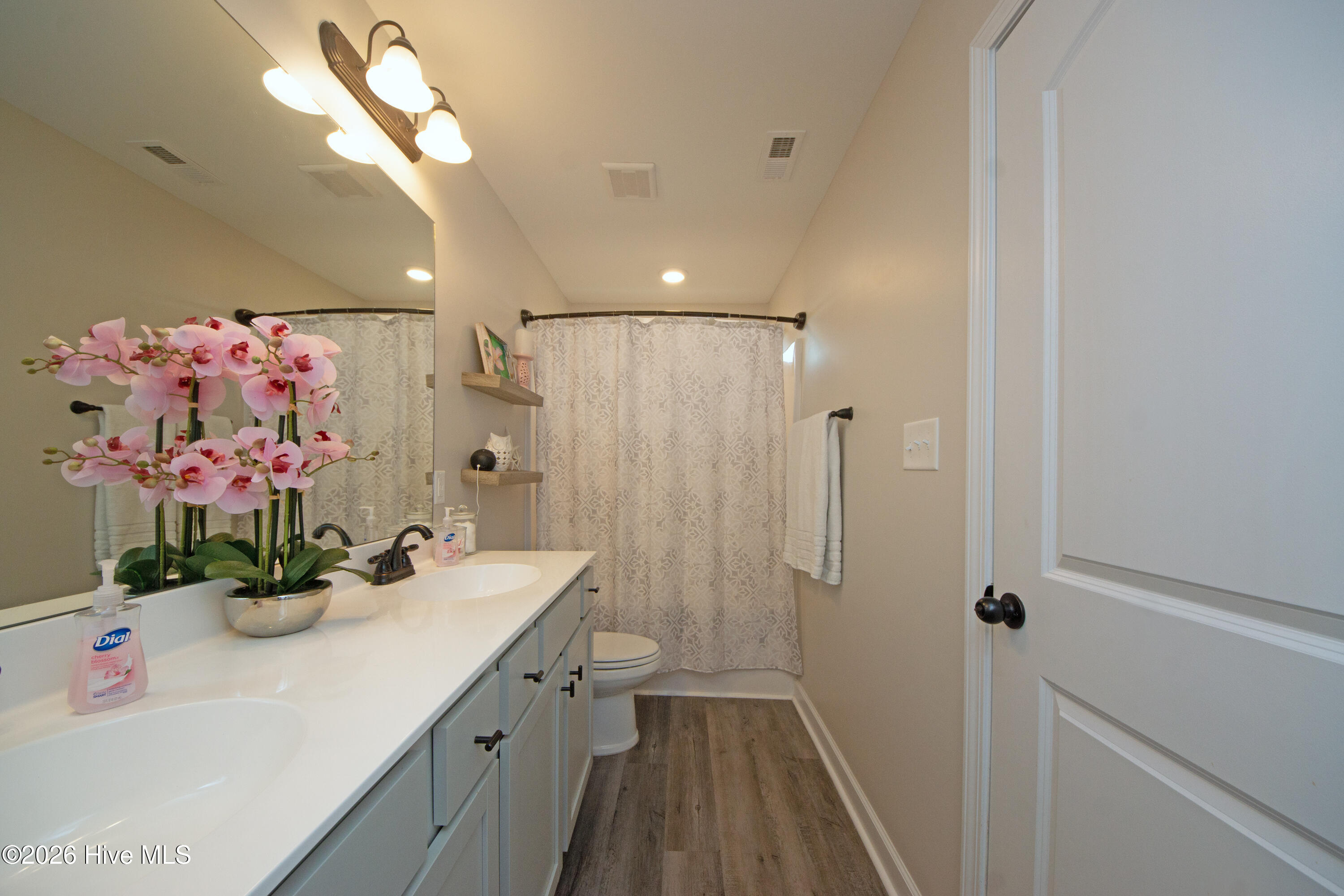 7 Catalina Circle Property Photo 30