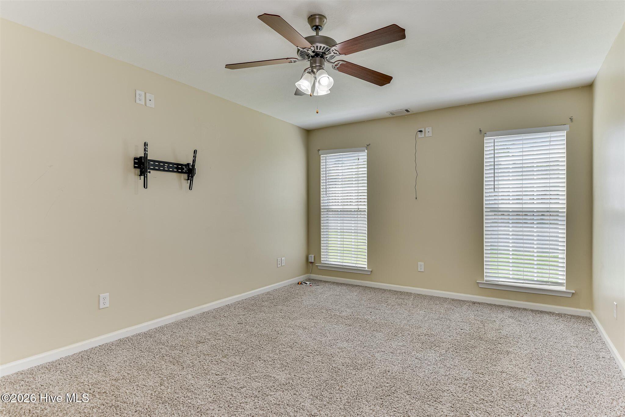 613 Dunrobin Lane Property Photo 16