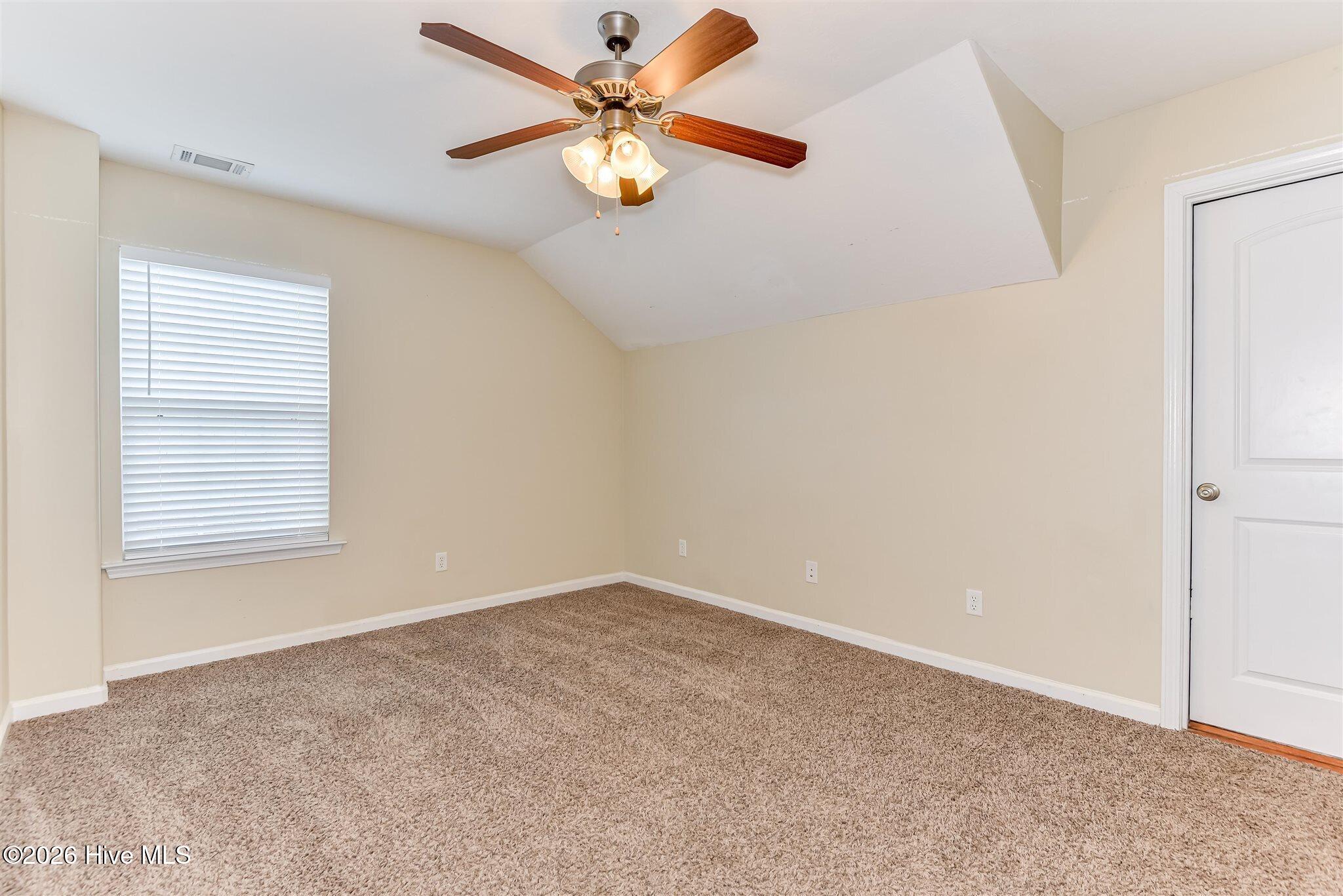 613 Dunrobin Lane Property Photo 33