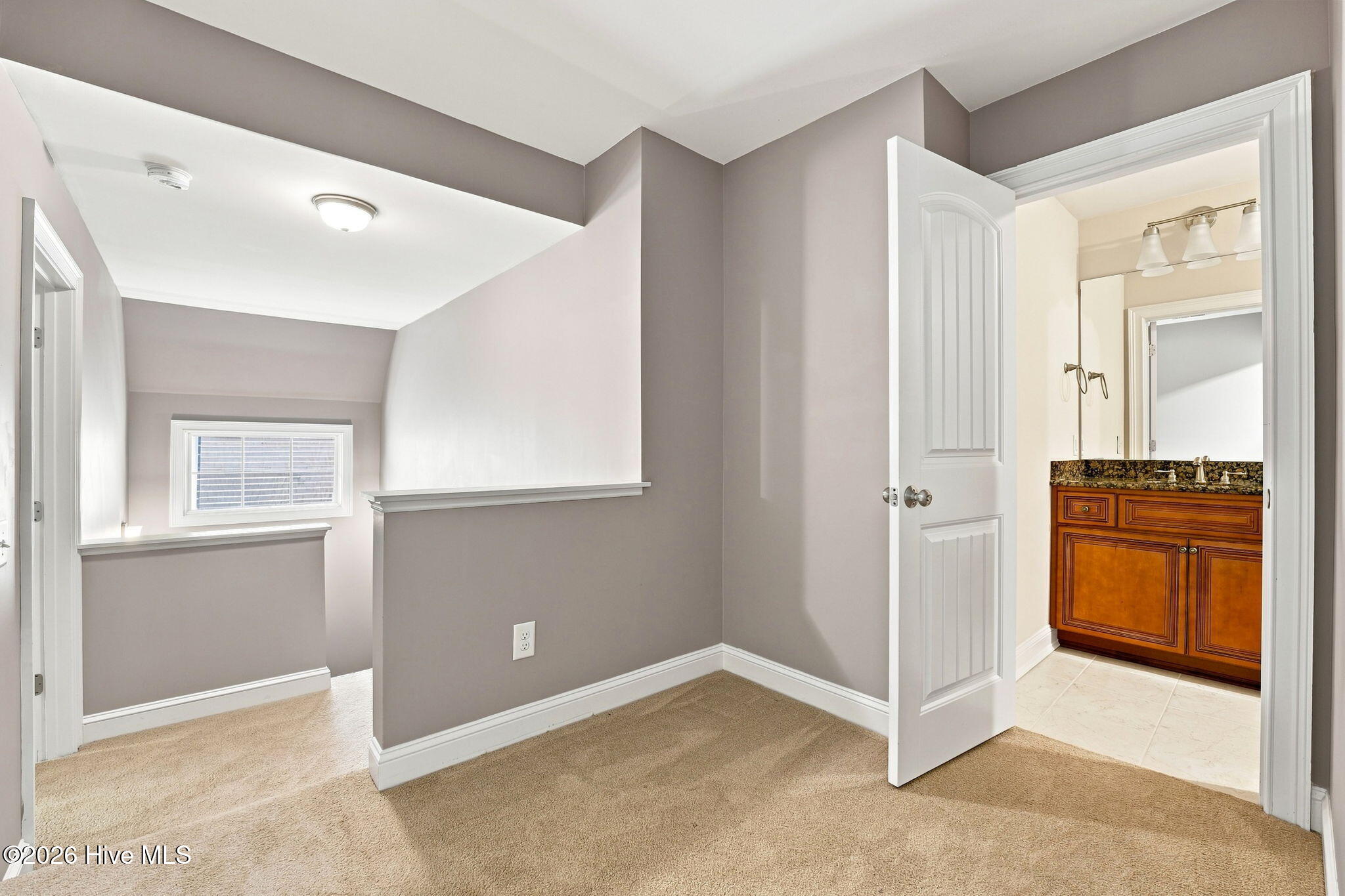 497 Clearfield Lane E Property Photo 34