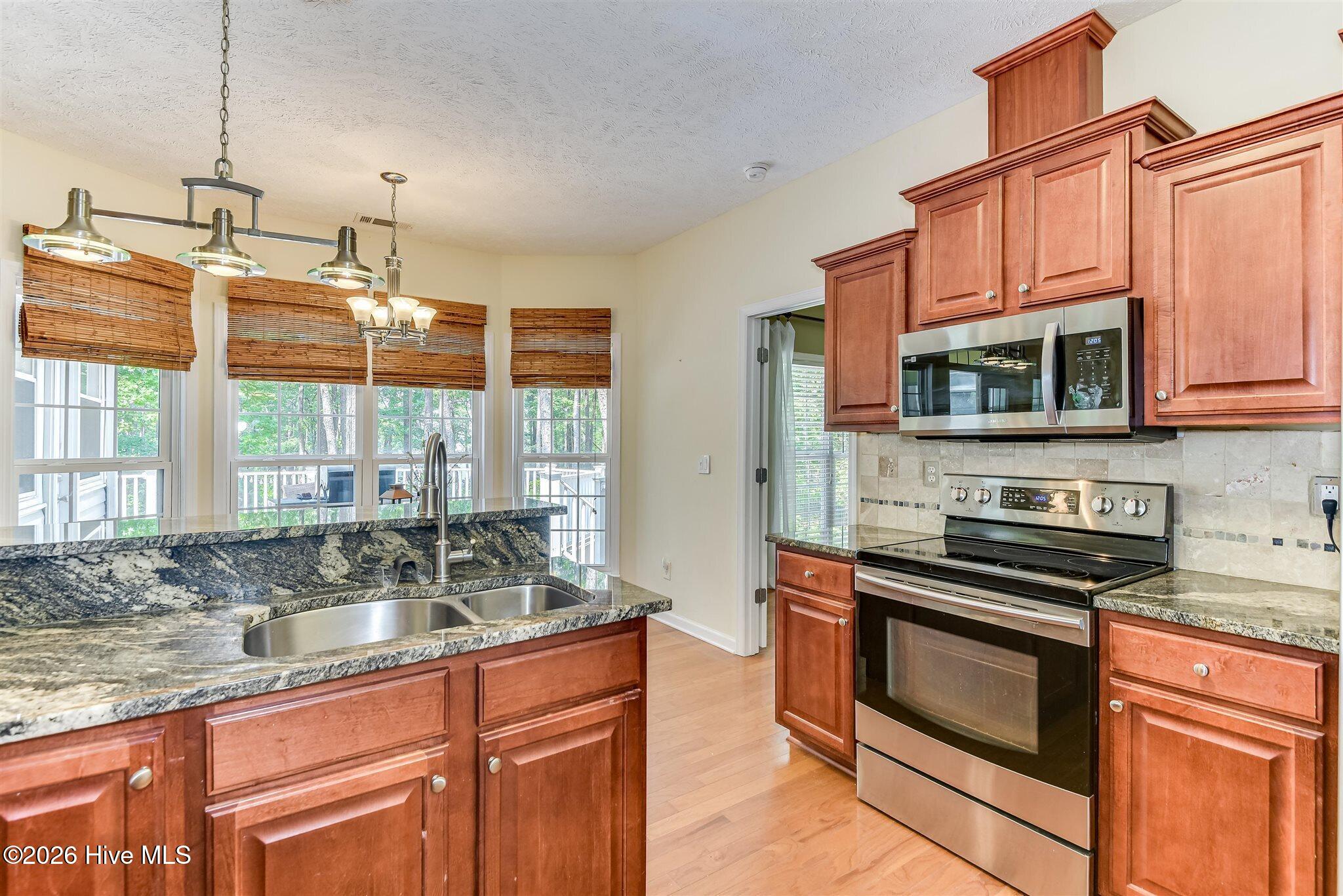 229 Windy Circle Property Photo 20