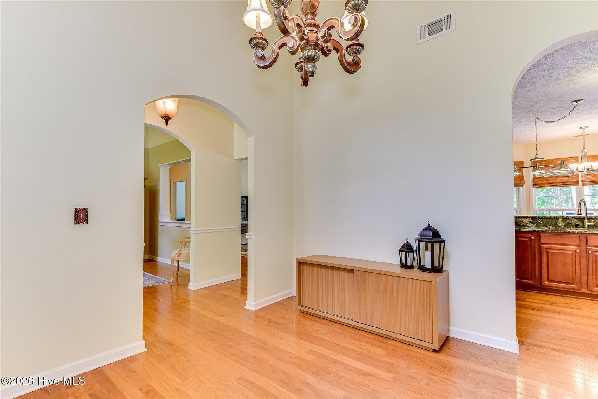 229 Windy Circle Property Photo 23