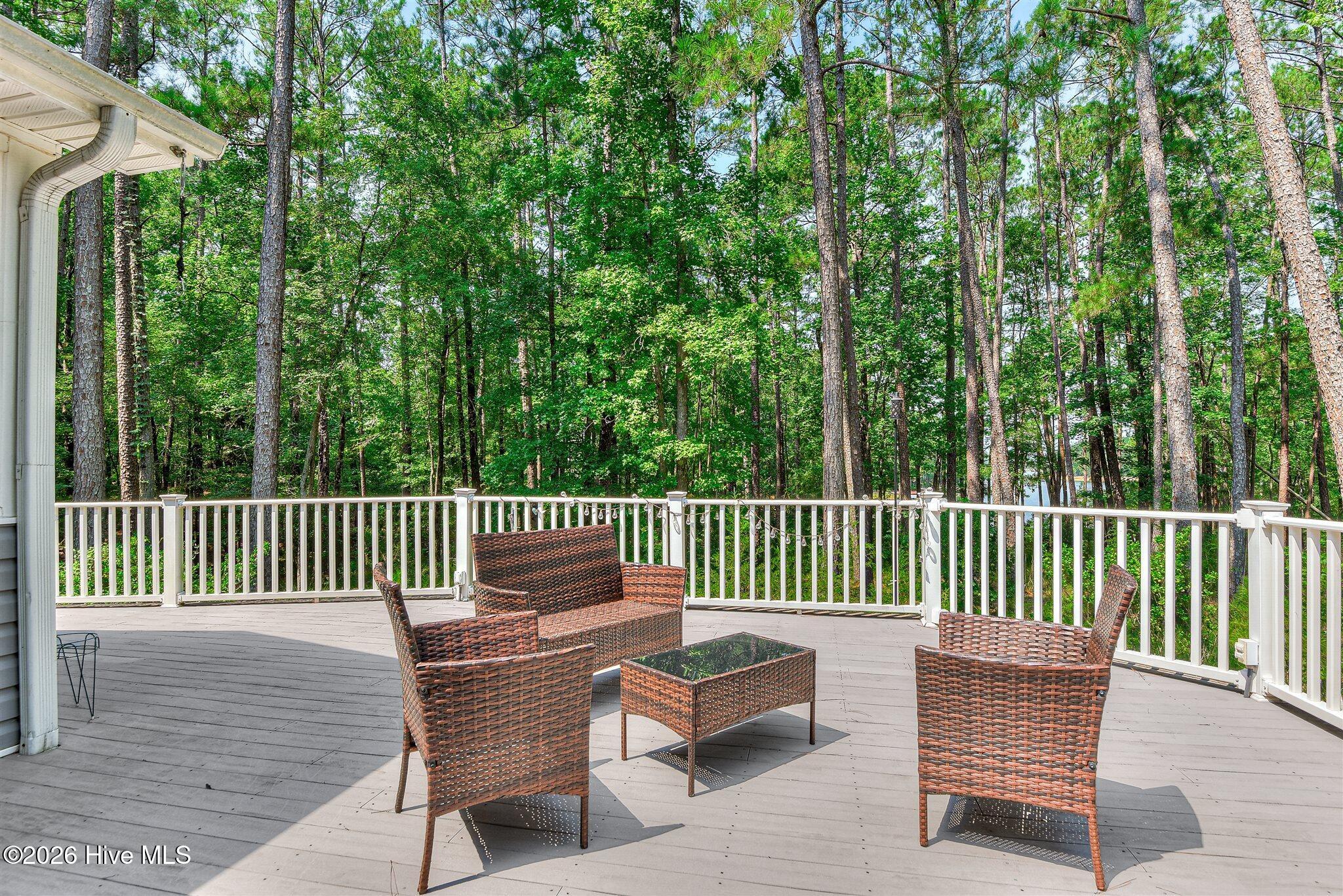 229 Windy Circle Property Photo 42
