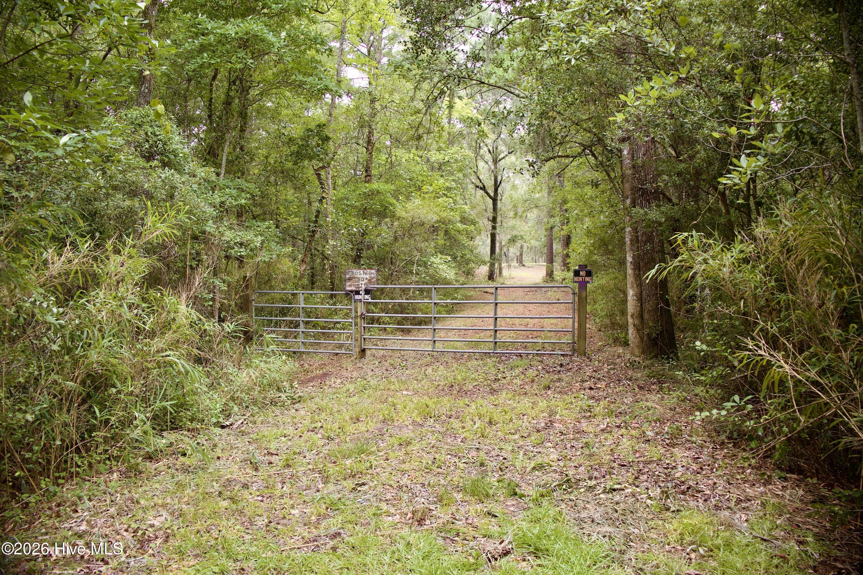 385 Sand Ridge Road Property Photo 1