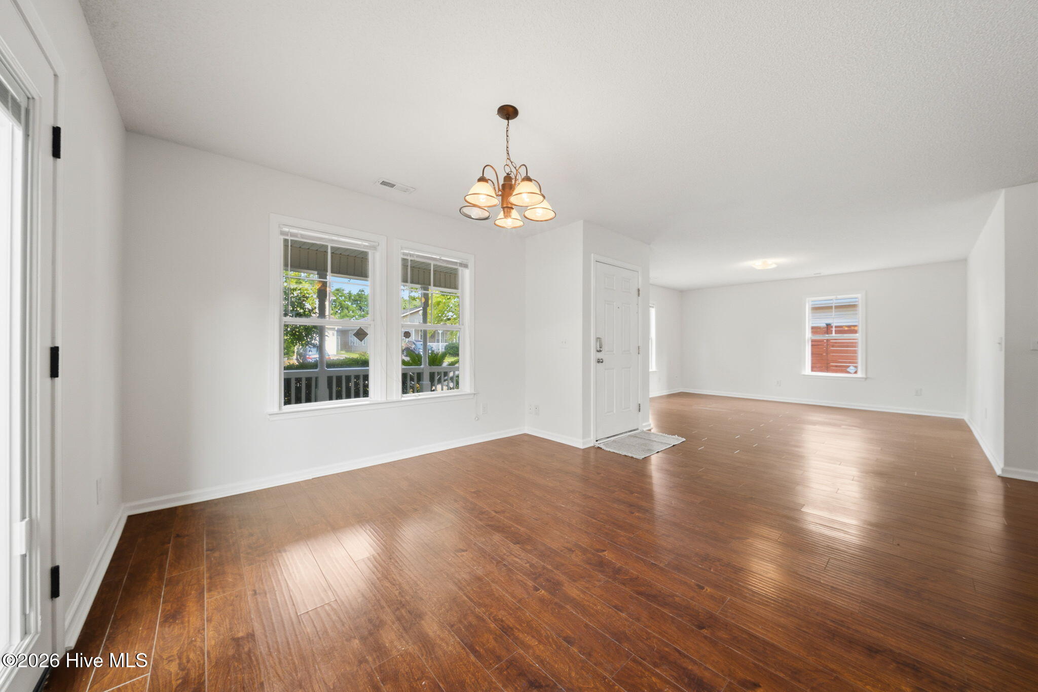 2350 Adams Street Property Photo 11