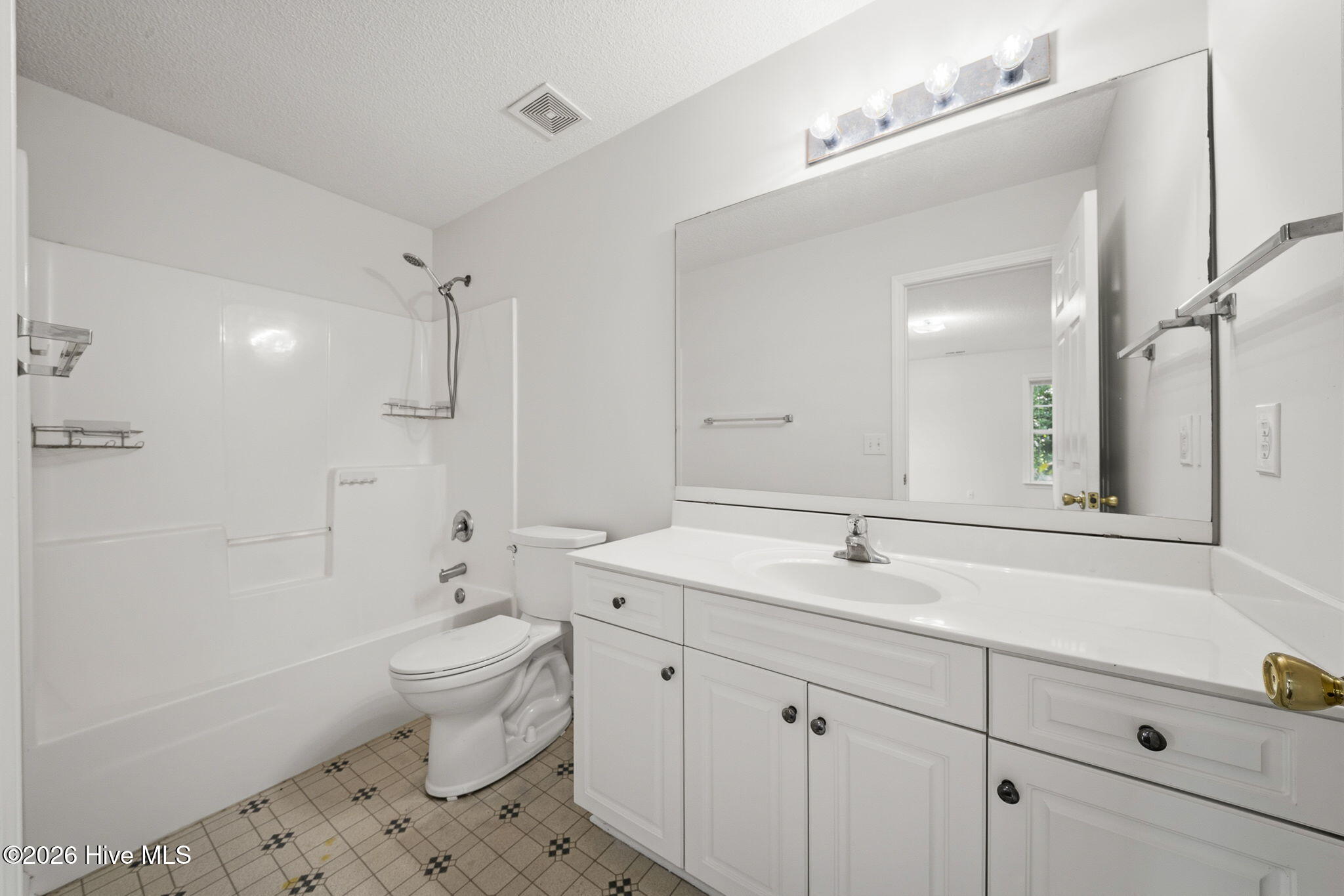 2350 Adams Street Property Photo 19
