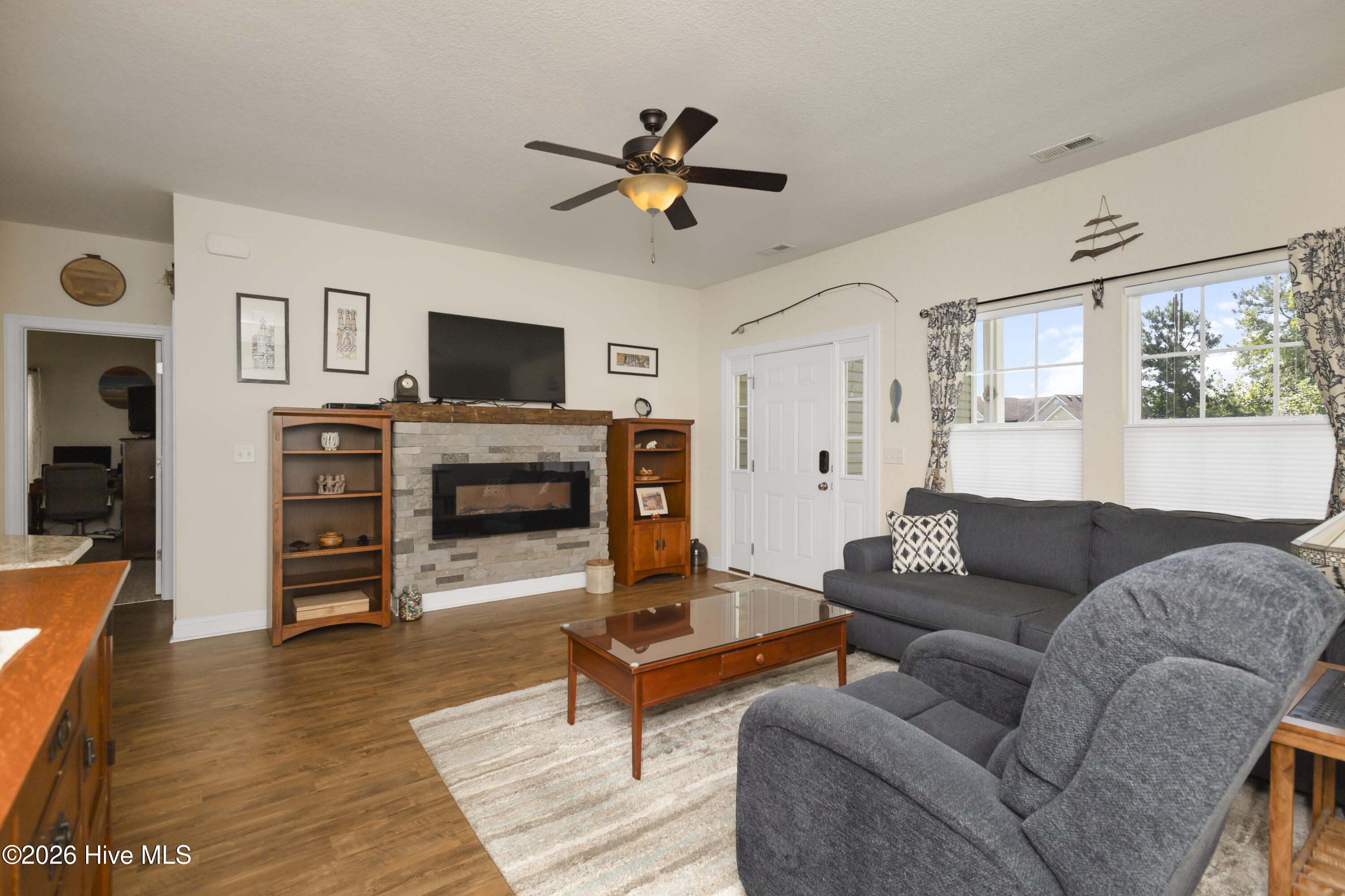 147 Travis Boulevard Property Photo 7