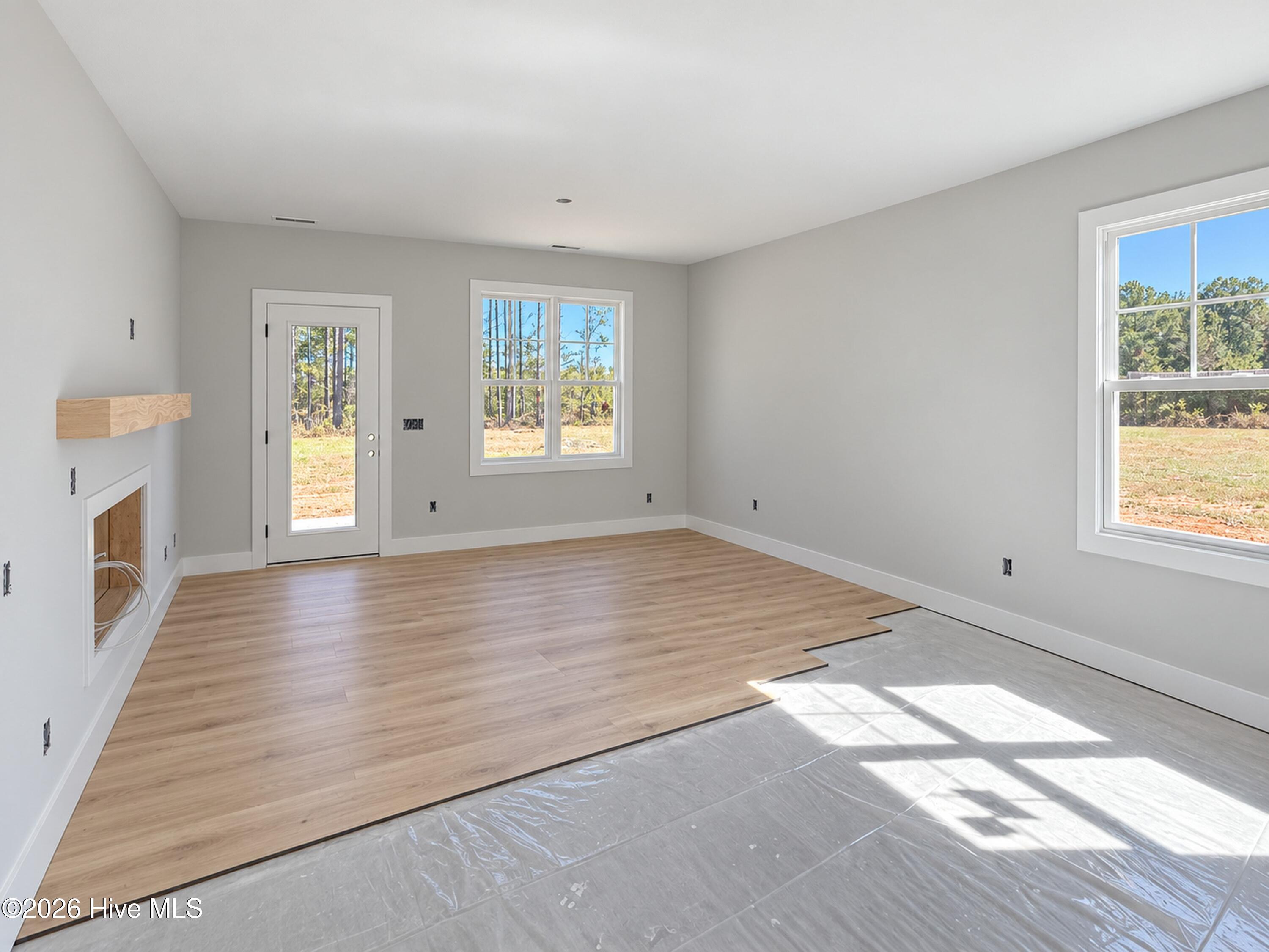 90 Laramie Lane Property Photo 4