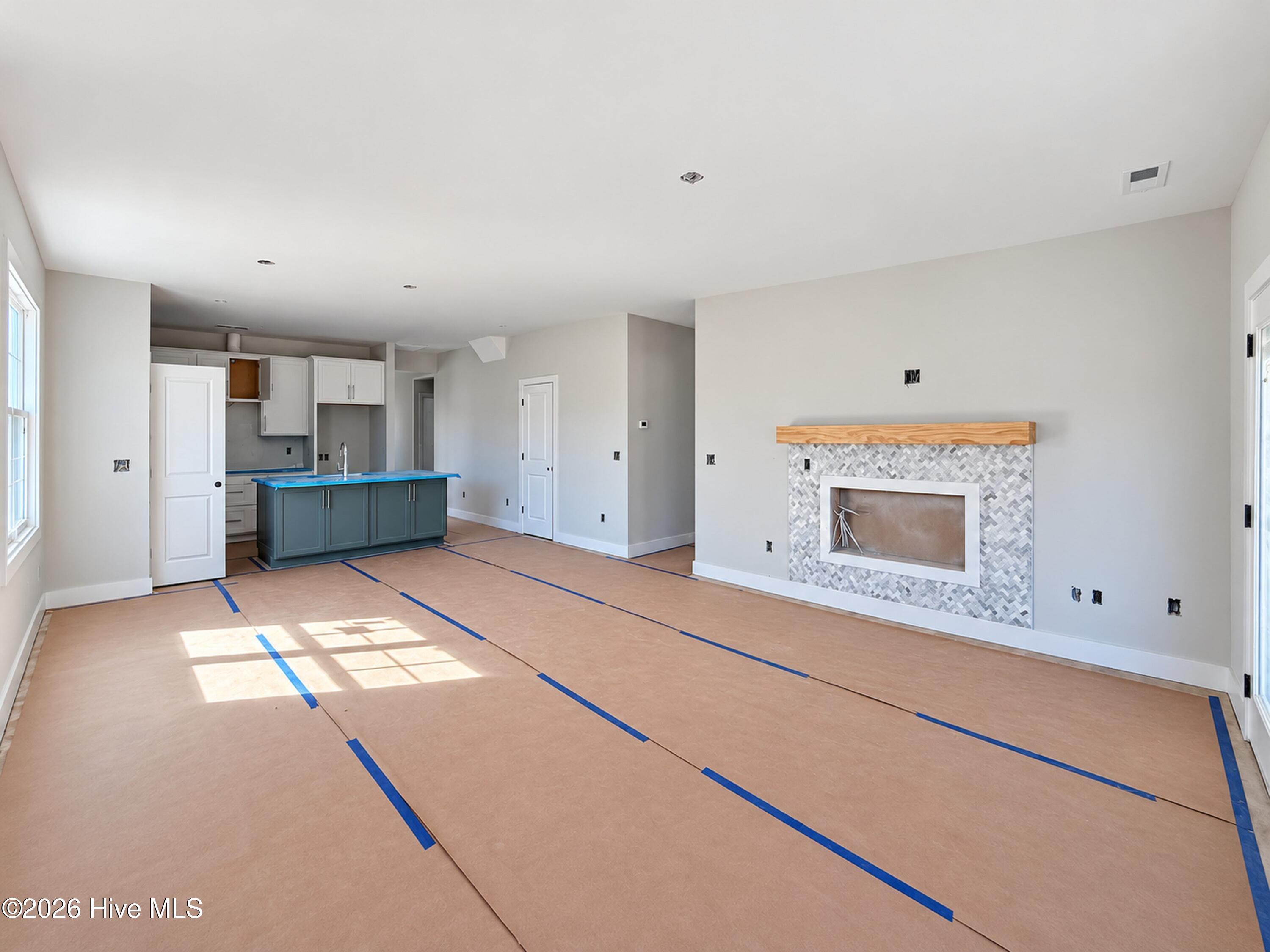 90 Laramie Lane Property Photo 4