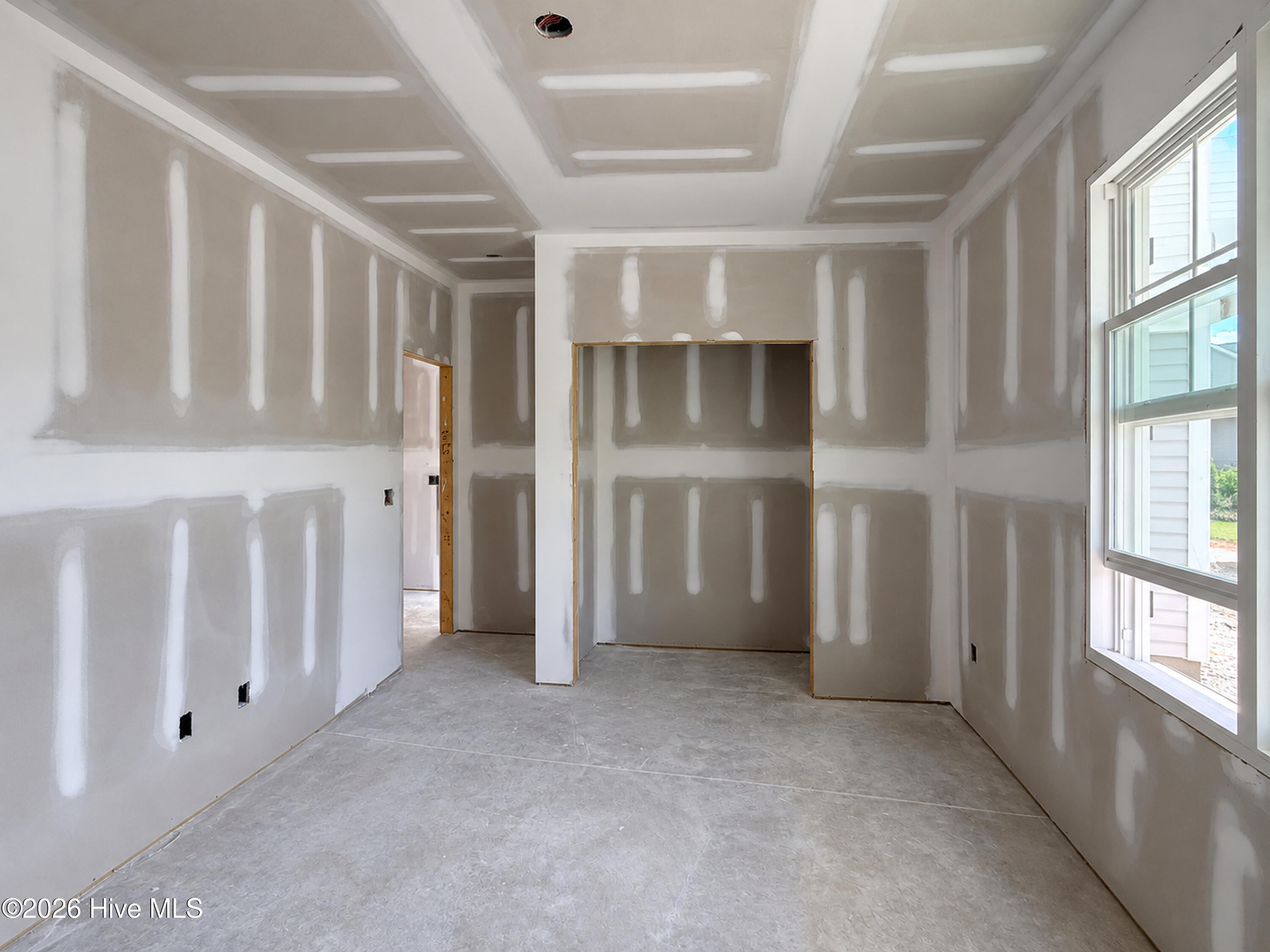 90 Laramie Lane Property Photo 10