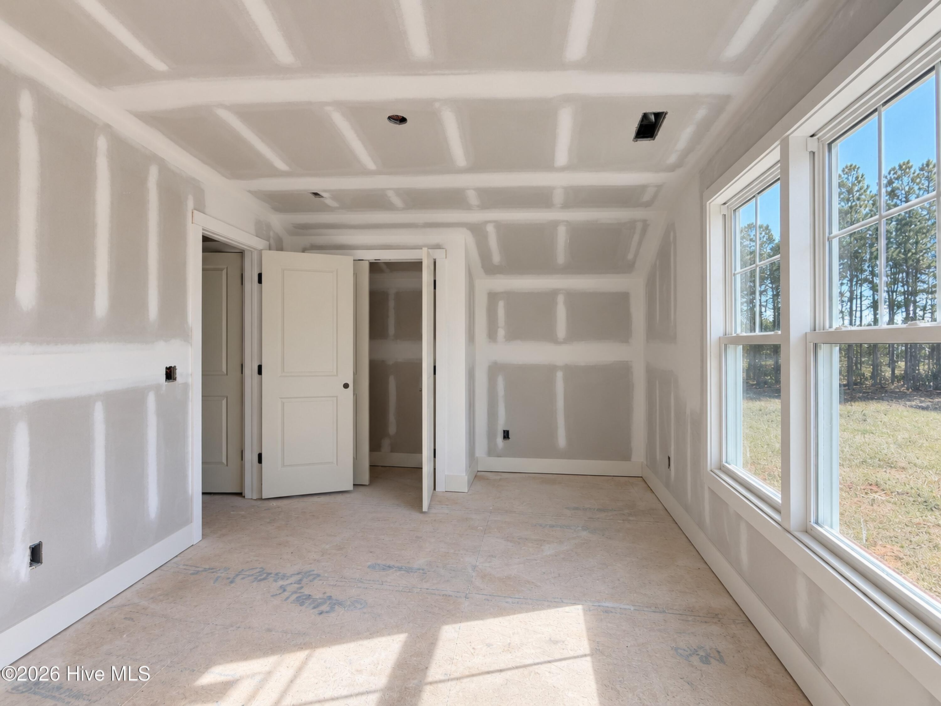 90 Laramie Lane Property Photo 15