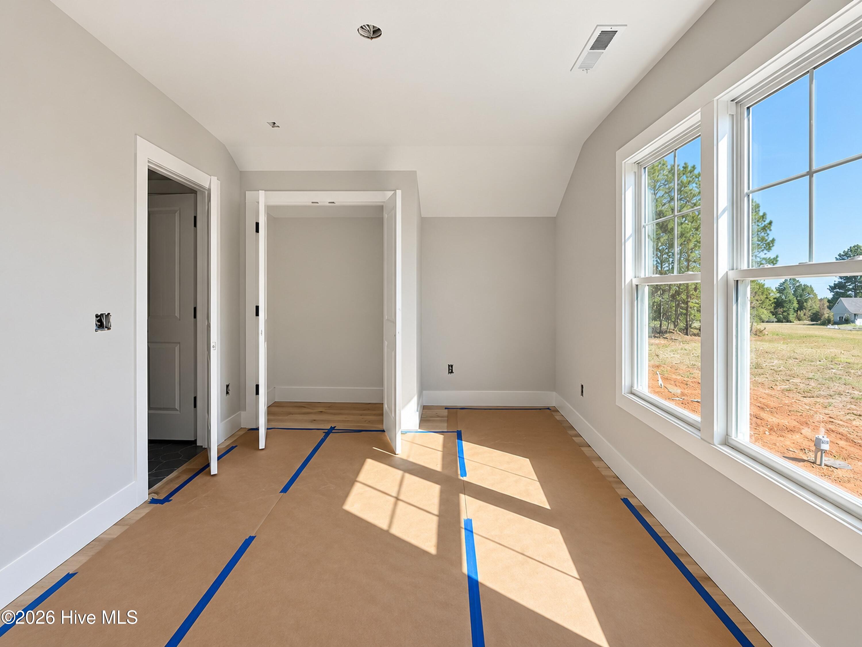 90 Laramie Lane Property Photo 18