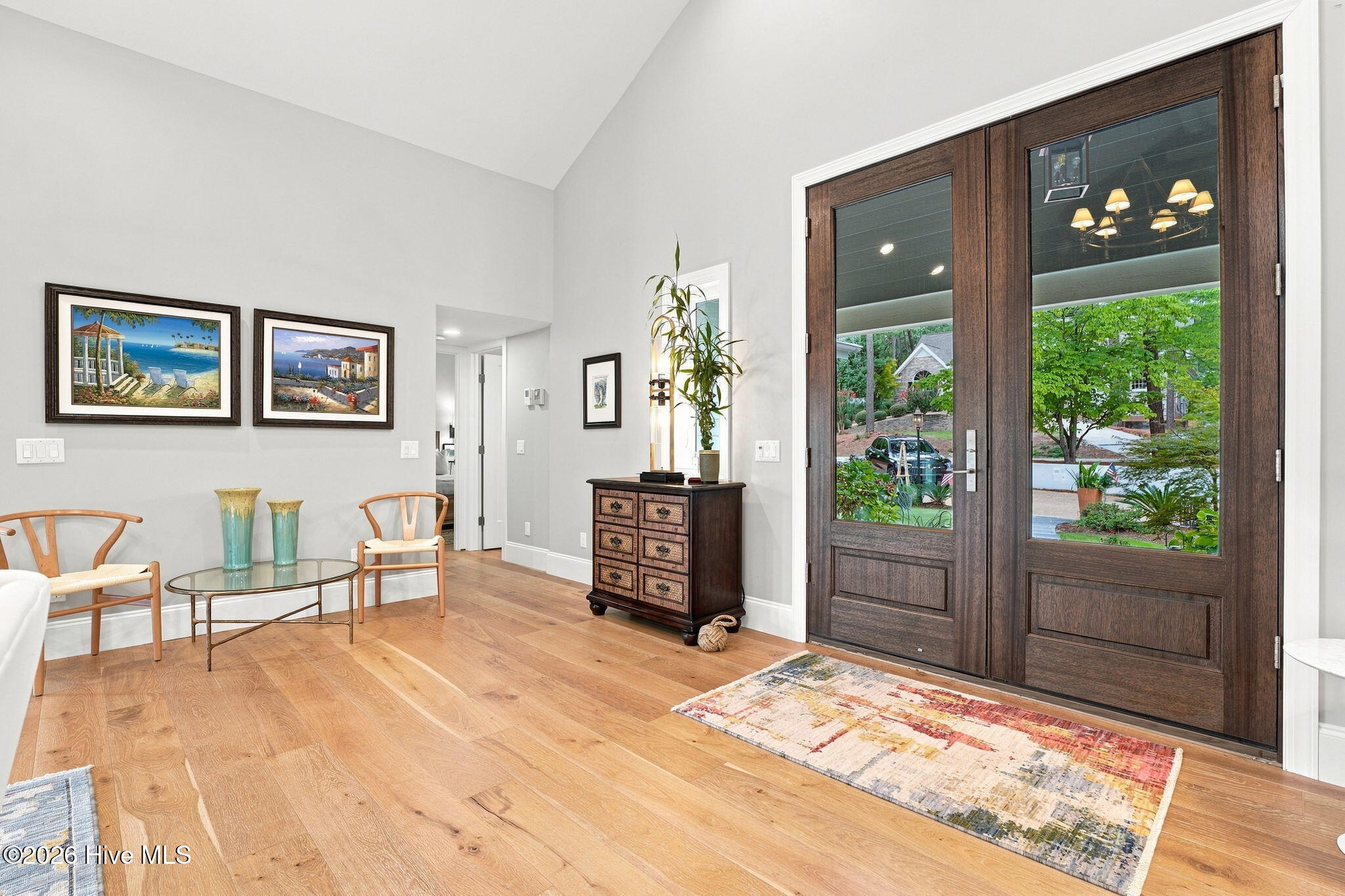 660 Lake Forest Drive Se Property Photo 9