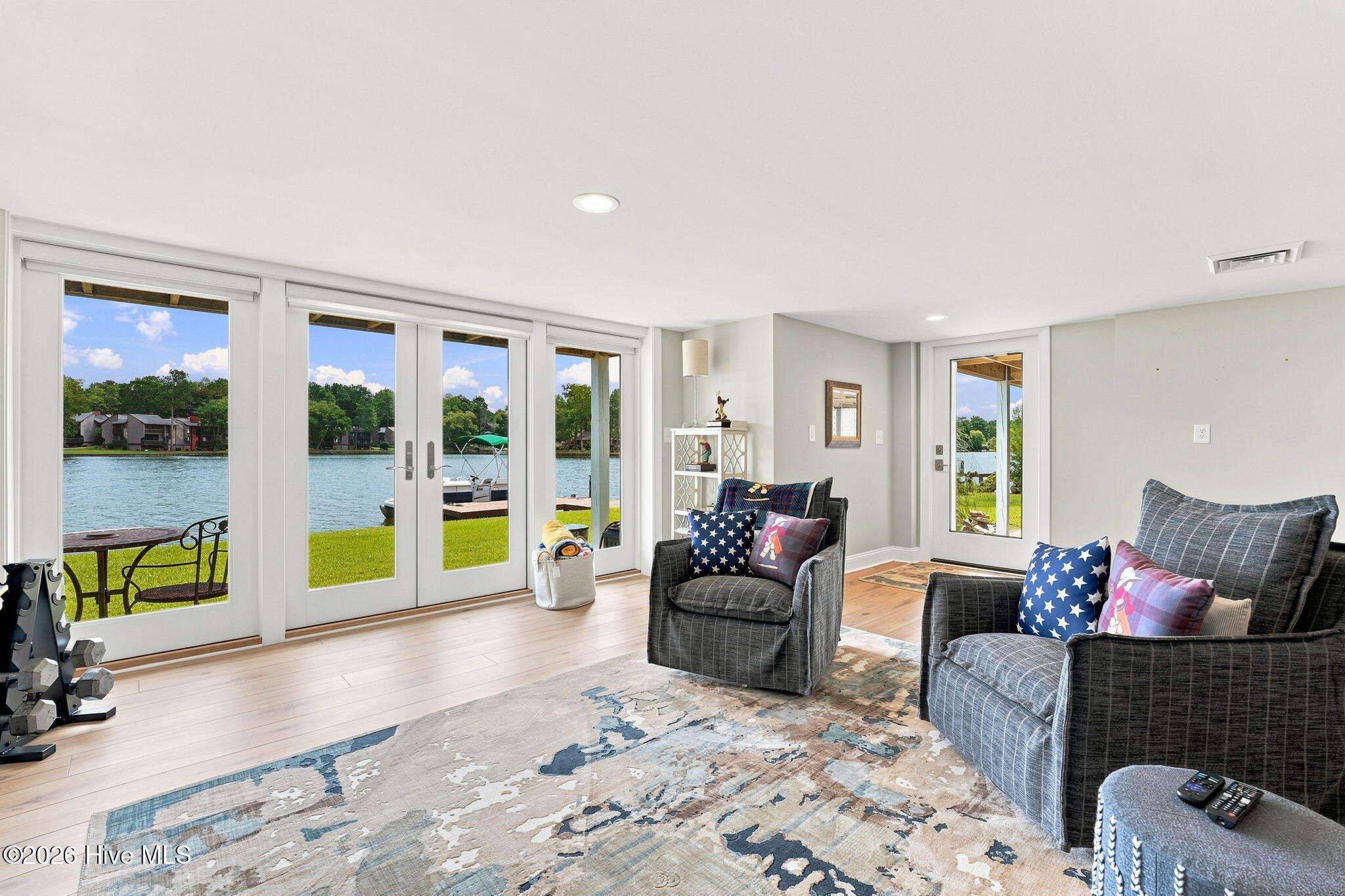 660 Lake Forest Drive Se Property Photo 41