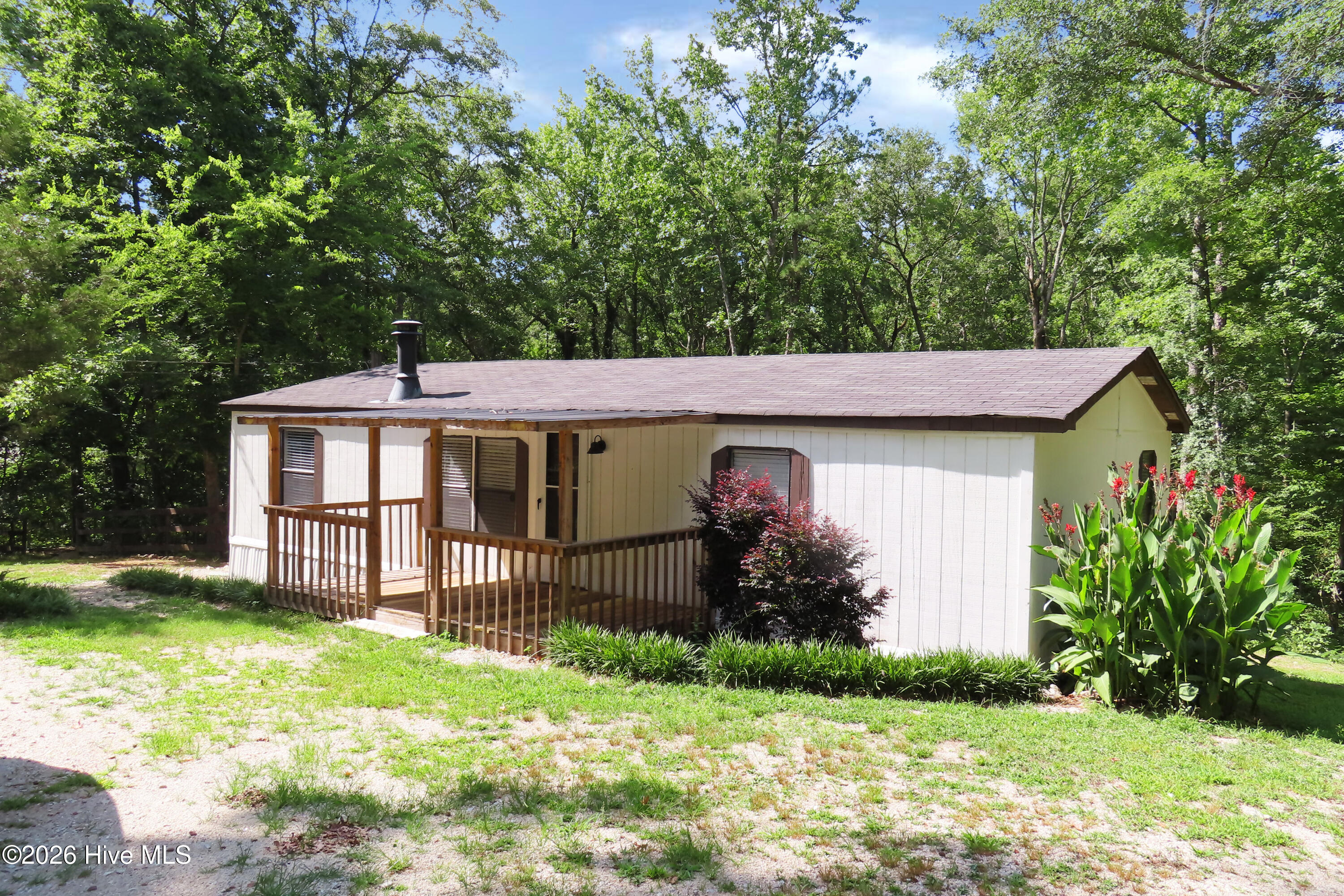 162 Pauline Street Property Photo 2