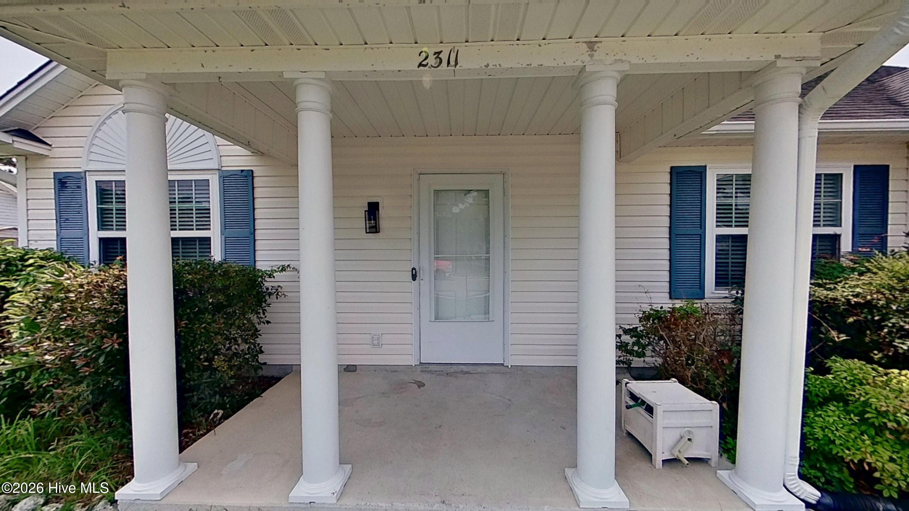 2311 Sapling Circle Property Photo 2