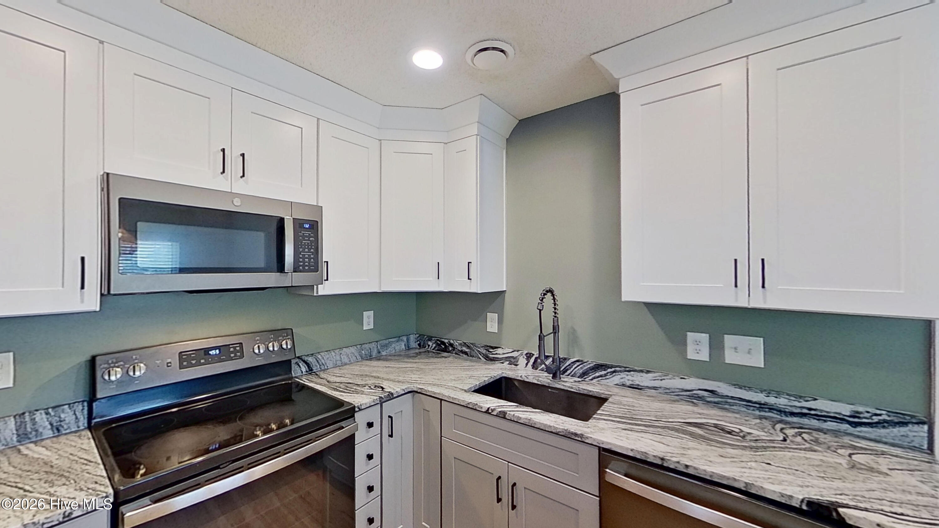2311 Sapling Circle Property Photo 7